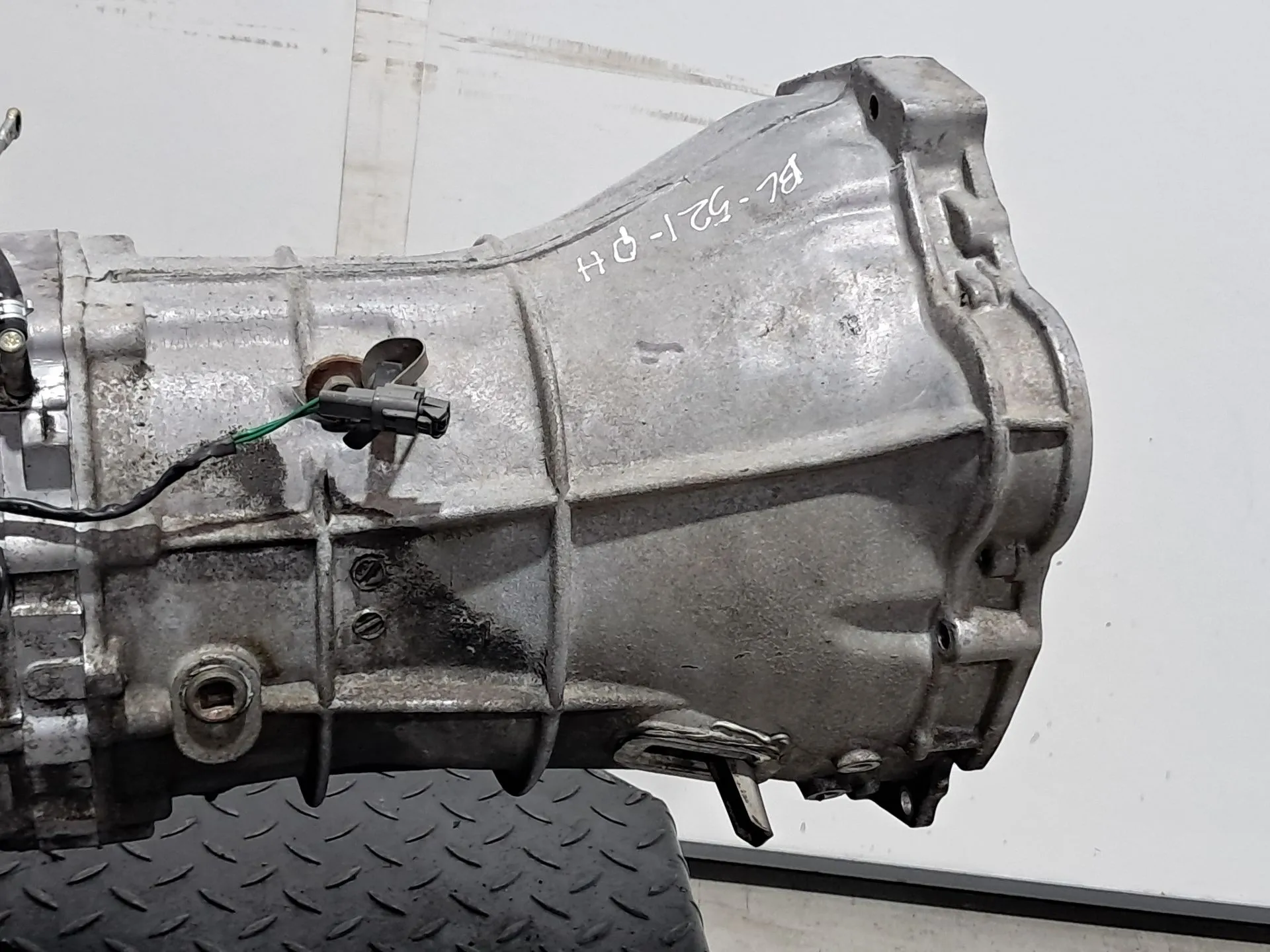 Caixa de velocidades manual NISSAN Patrol GR IV (Y60) Imagem-13