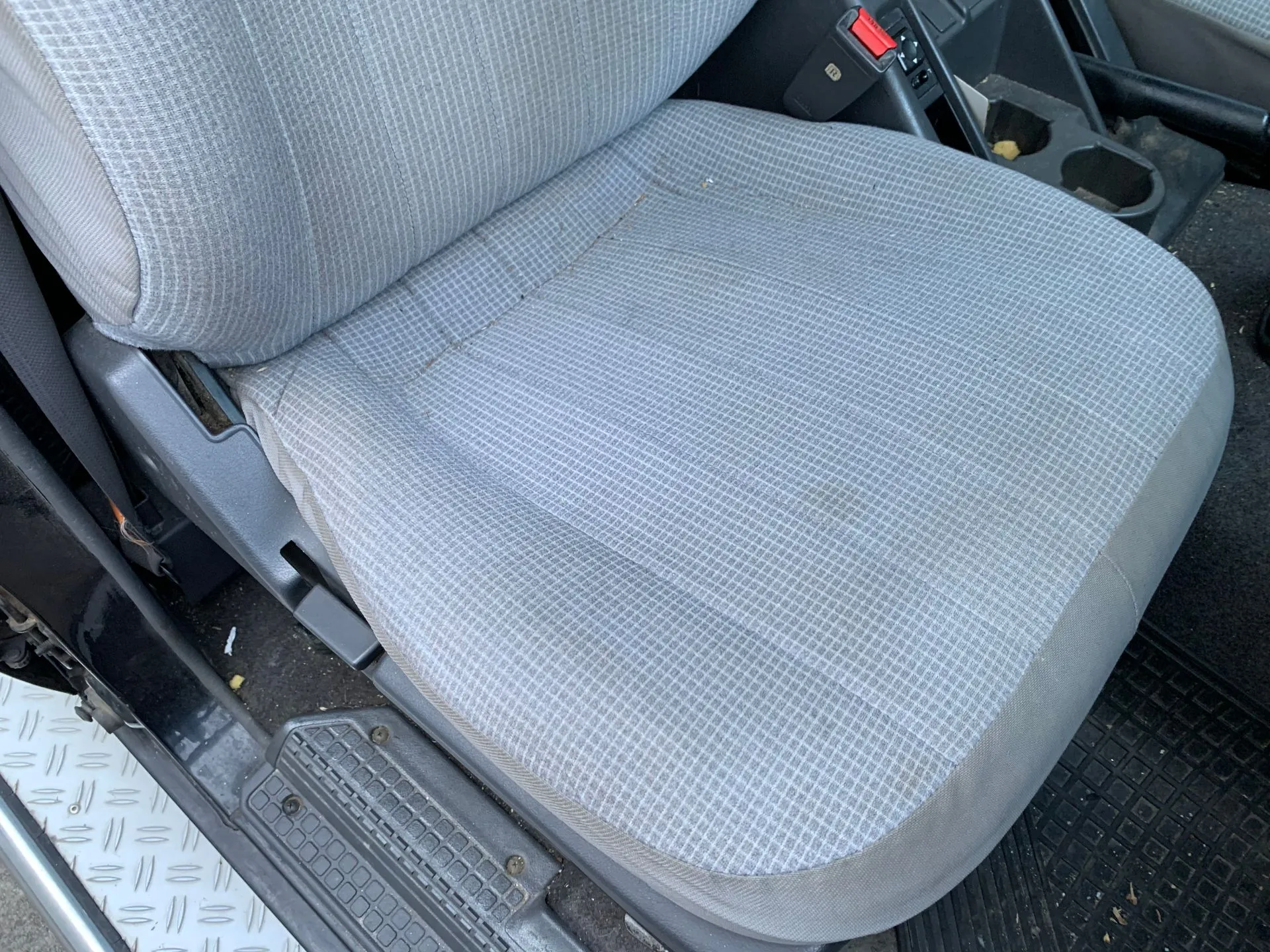 Conjunto de bancos NISSAN Patrol GR IV (Y60) Imagem-5