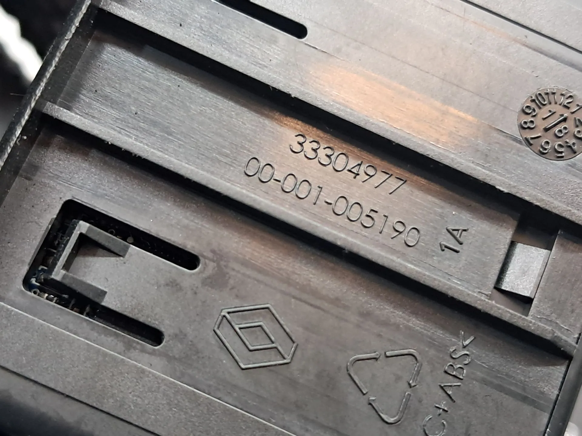 Módulo USB / AUX / IPOD RENAULT Zoe (BFM_) Imagem-2