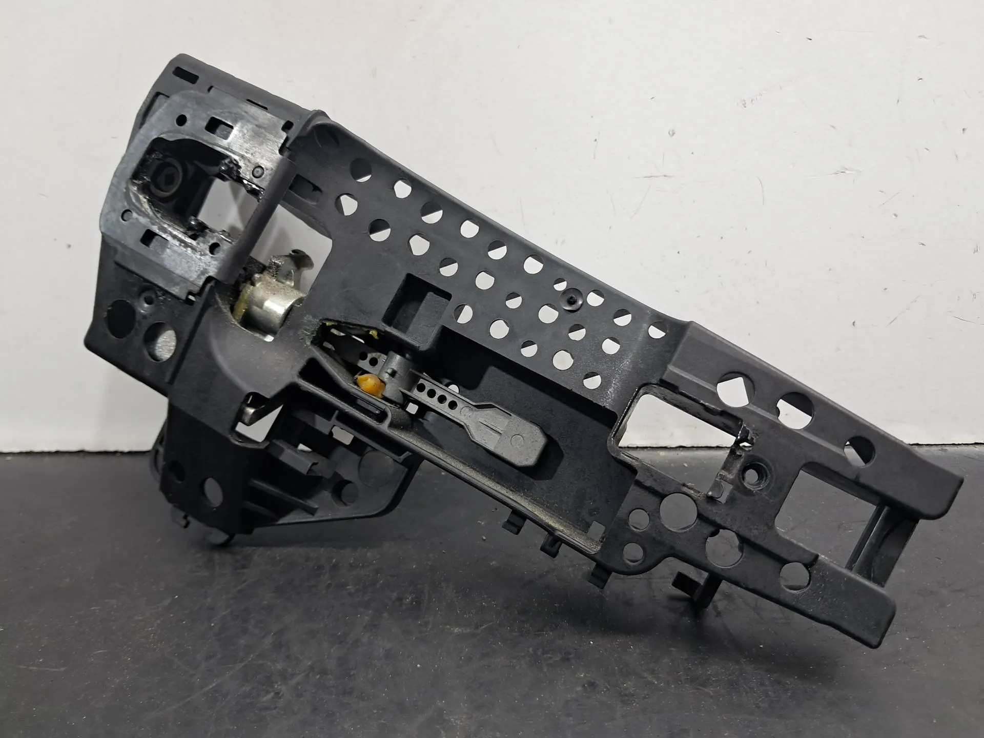 Support poignée porte avant Droite AUDI A1 Sportback (8XA, 8XF)