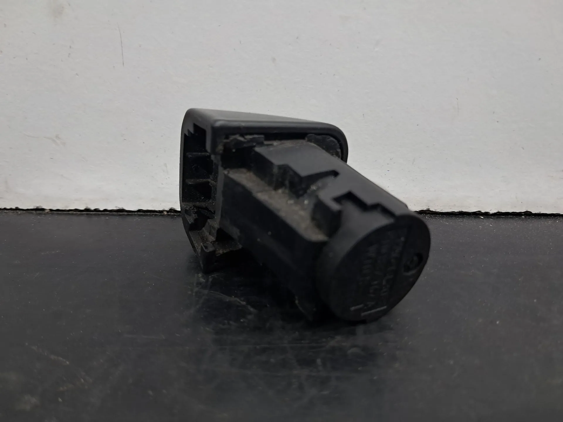 Cache poignée de porte Droite AUDI A1 Sportback (8XA, 8XF) Imagem-1