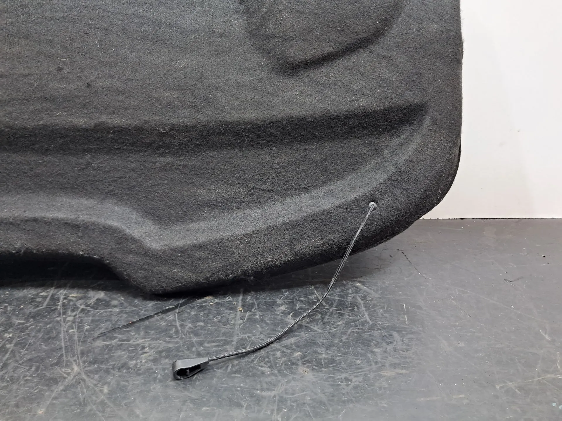 Chapeleira / tampo da mala PEUGEOT 208 Imagem-1