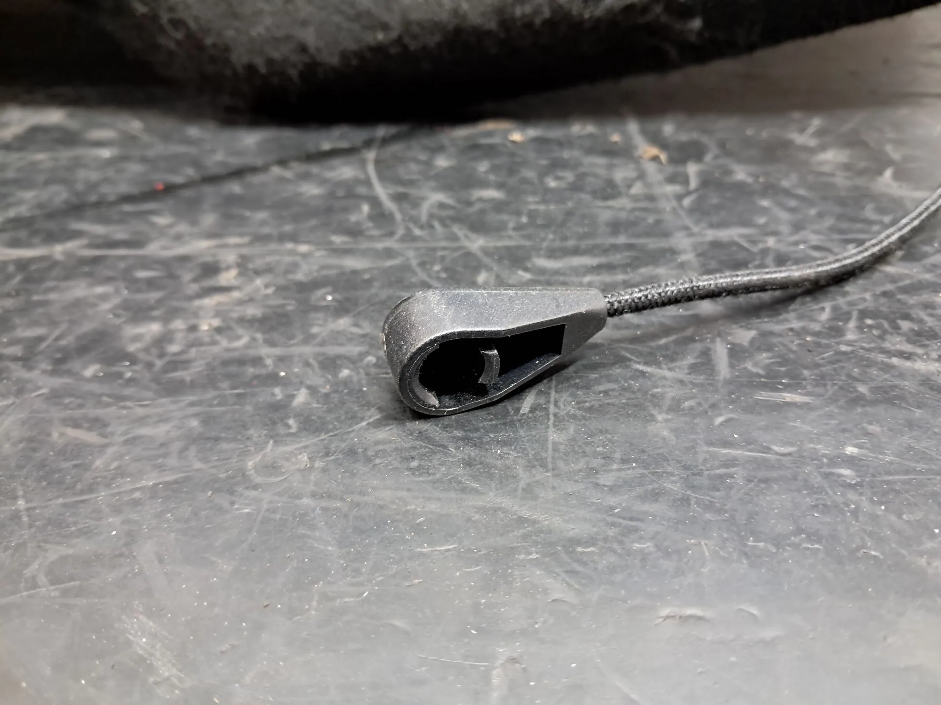 Chapeleira / tampo da mala PEUGEOT 208 Imagem-6