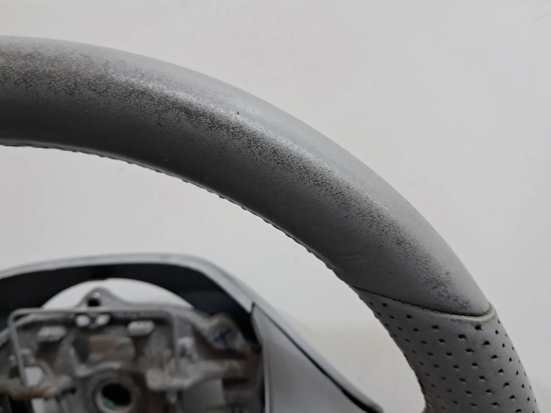 Volante PEUGEOT 208 Imagem-5