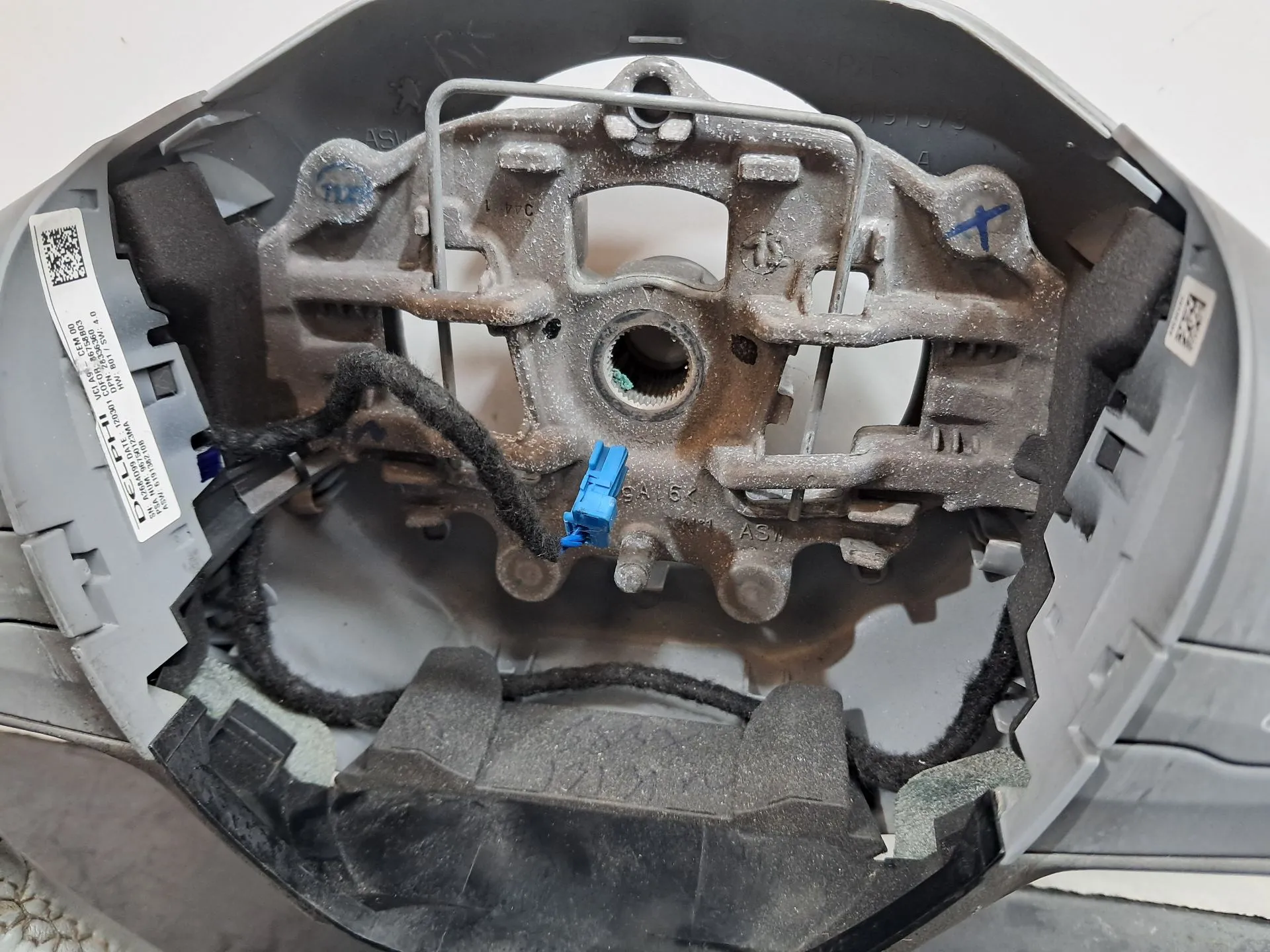 Volante PEUGEOT 208 Imagem-8