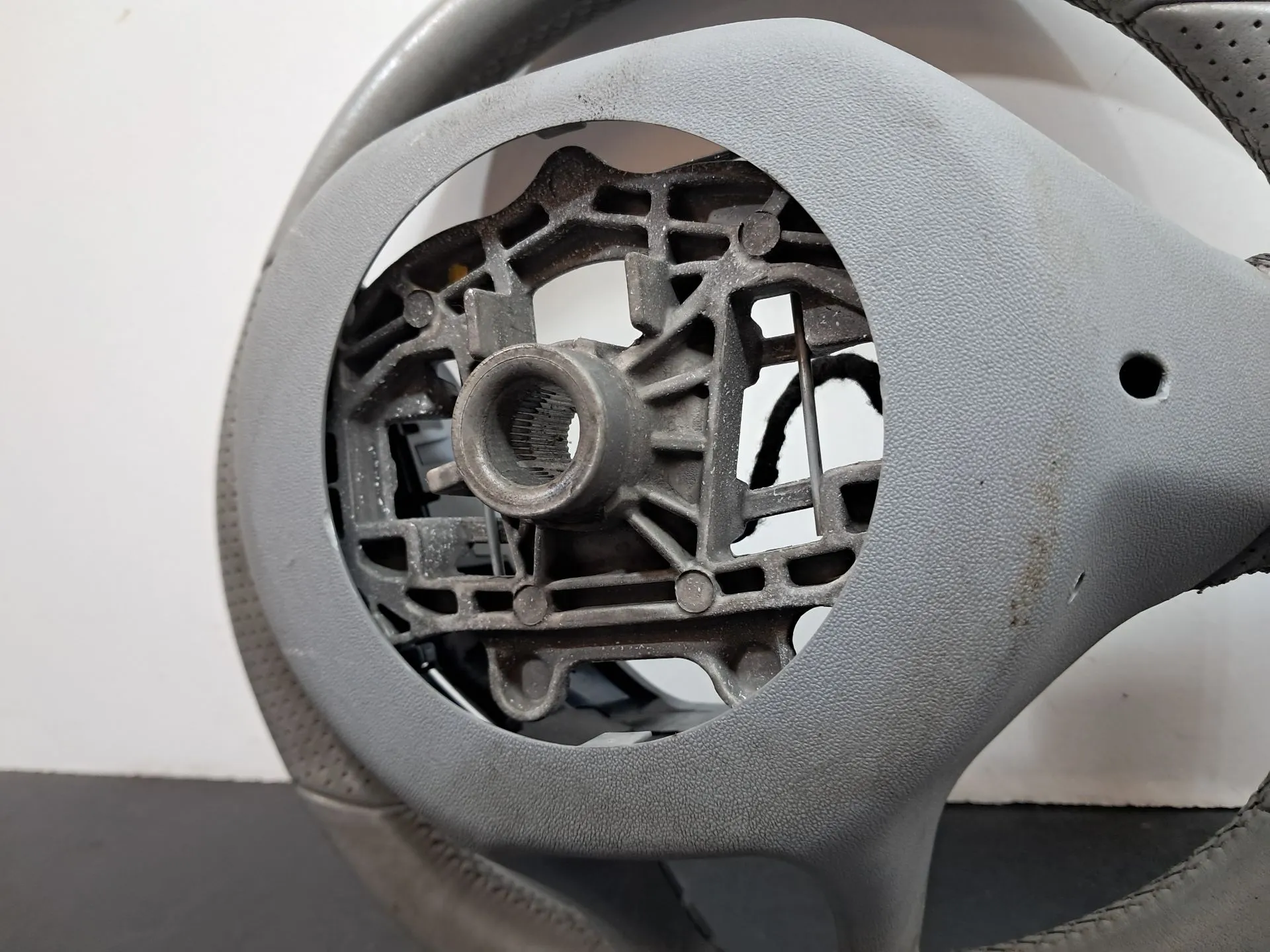 Volante PEUGEOT 208 Imagem-19