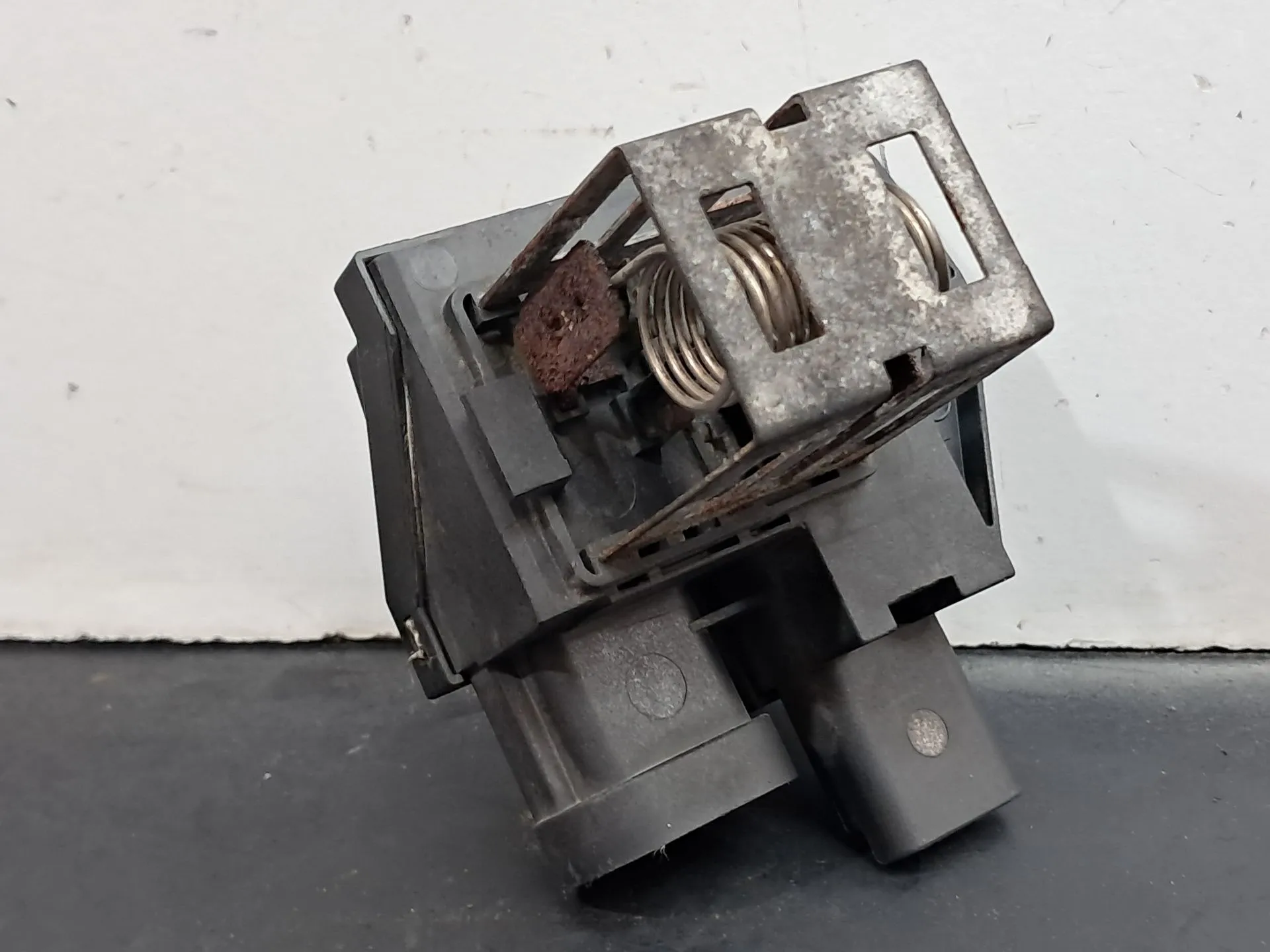 Resistência do ventilador / ventoínha PEUGEOT 208 Imagem-2