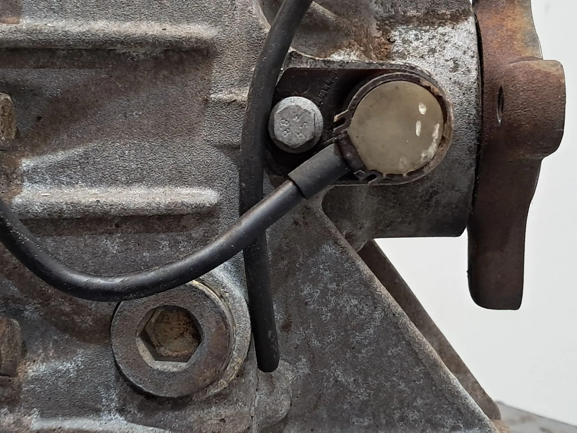 Caixa de velocidades manual MERCEDES-BENZ Sprinter 2-t (901, 902) Imagem-9