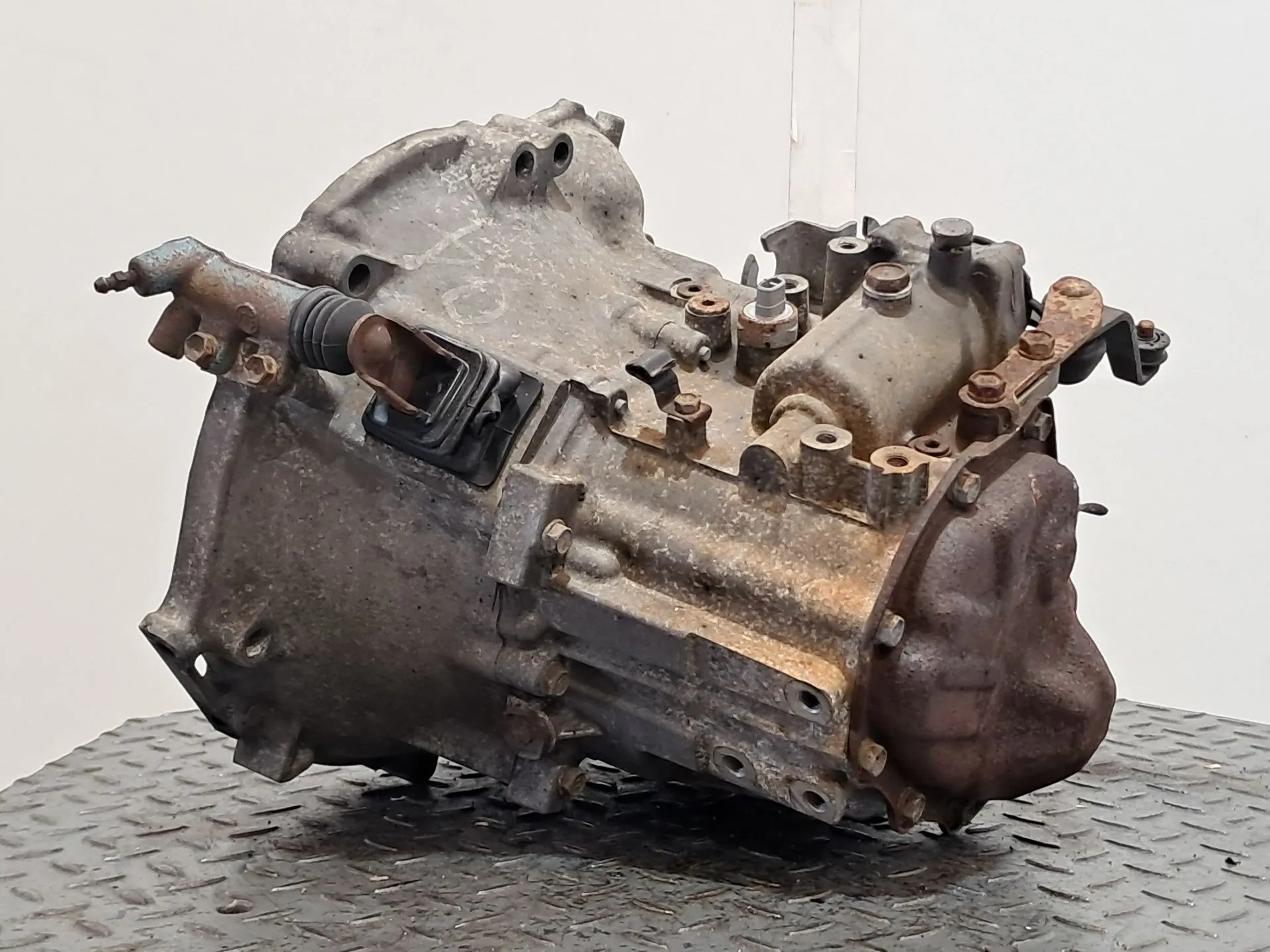 Caixa de velocidades manual TOYOTA Starlet (_P8_) Imagem-3