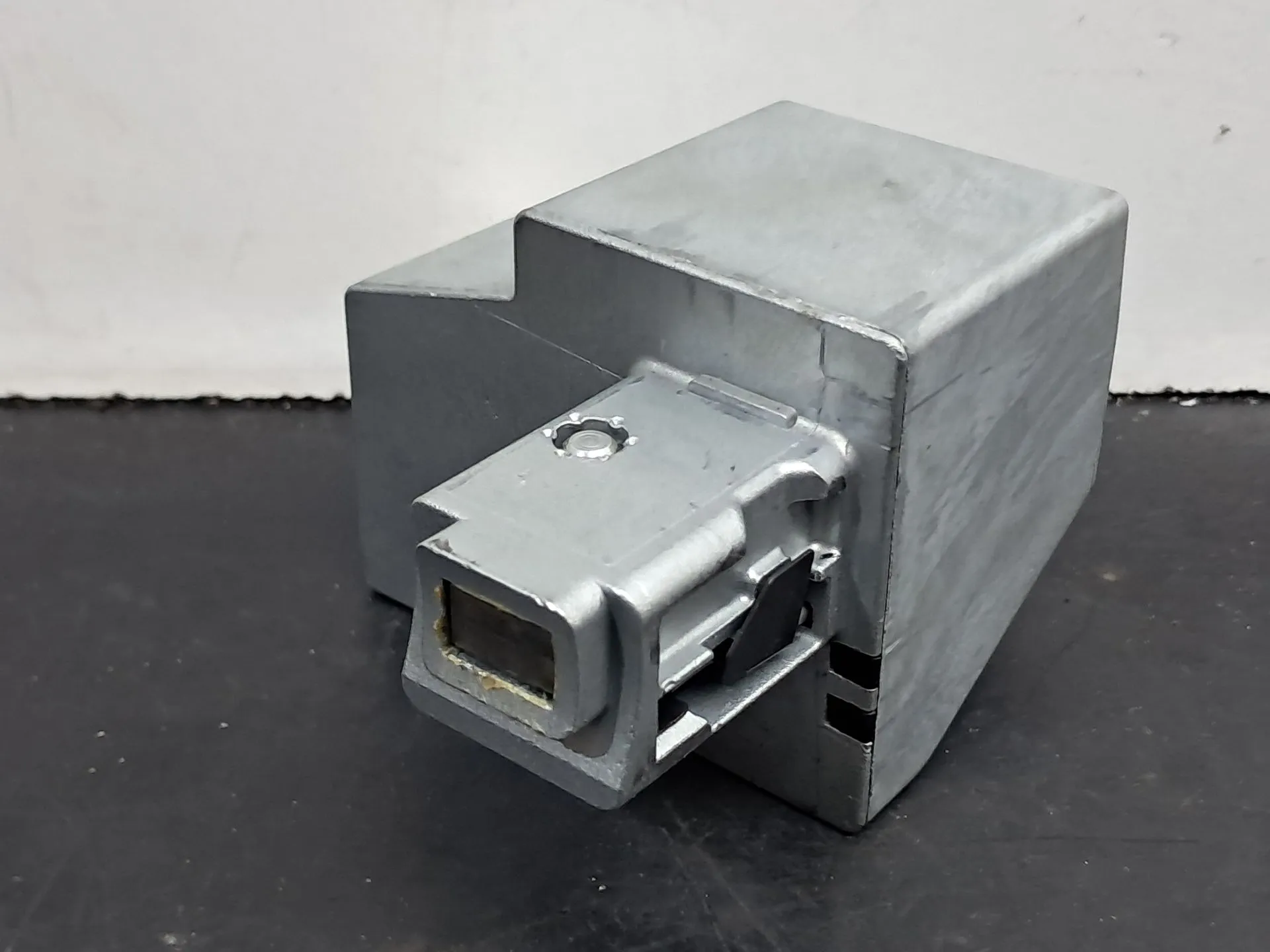 Tranca de direção PEUGEOT 508 II Imagem-2