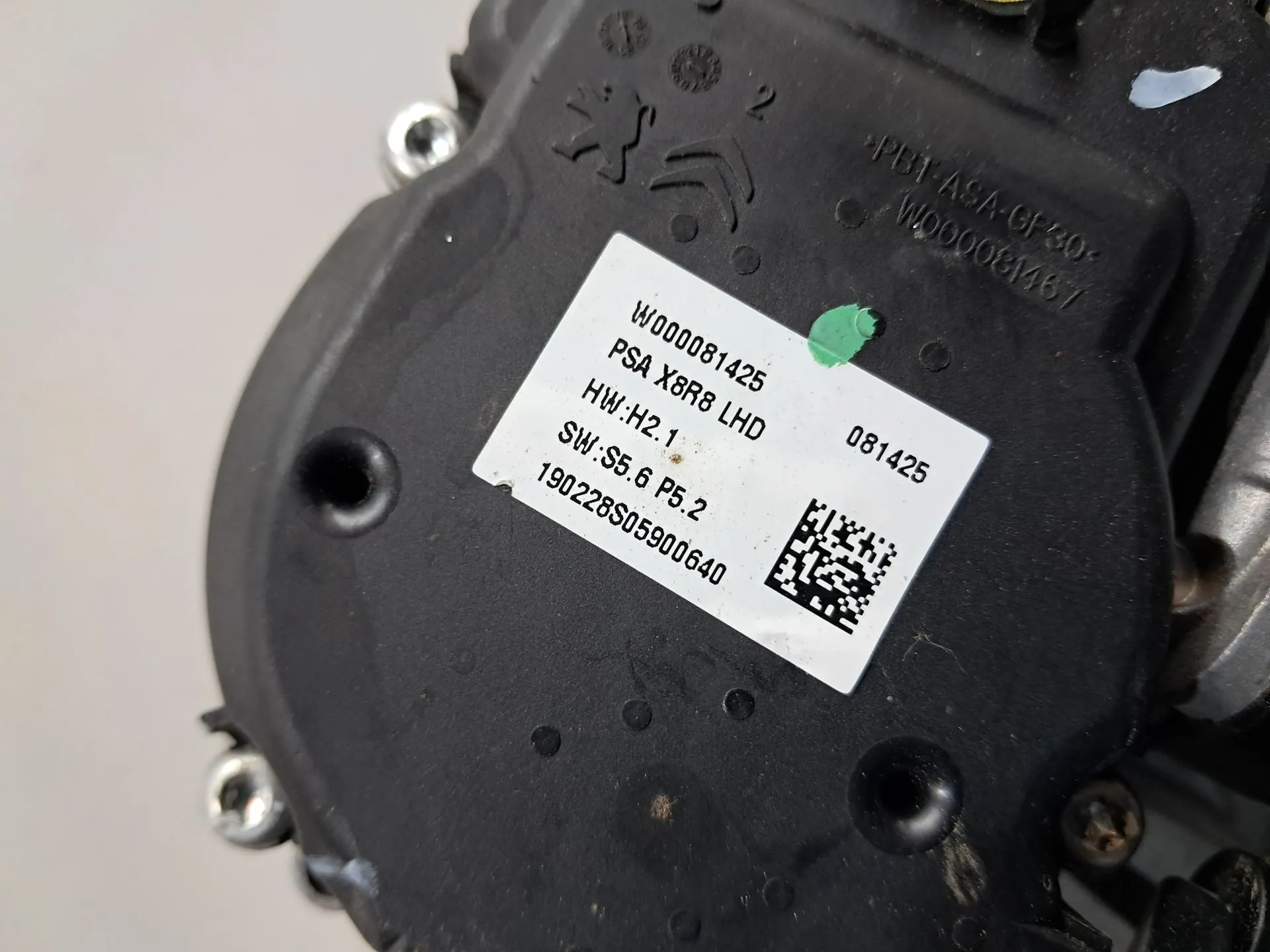 Motor limpa vidros frente PEUGEOT 508 II Imagem-3