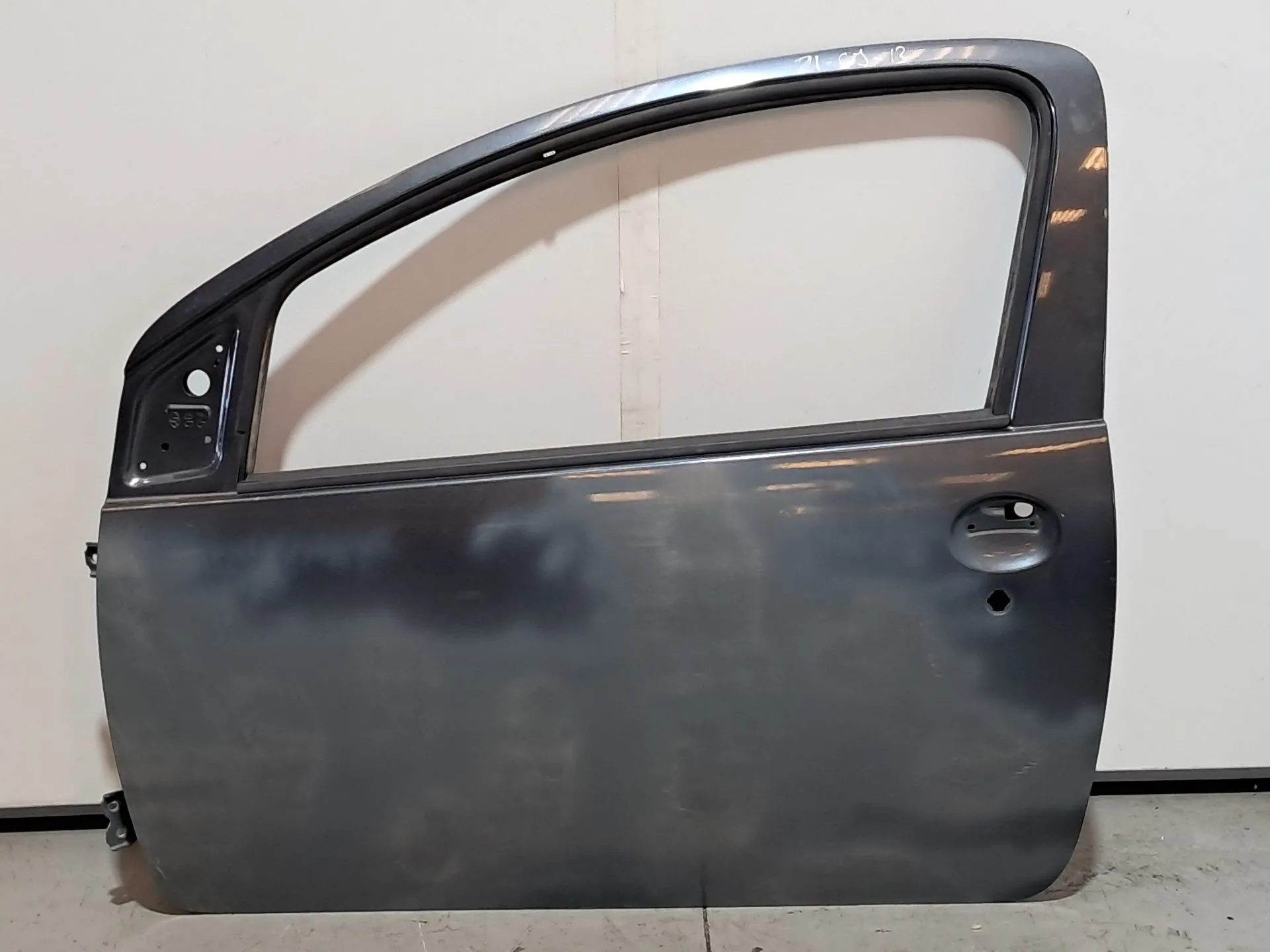 Porta frente esquerda TOYOTA Aygo (_B1_)