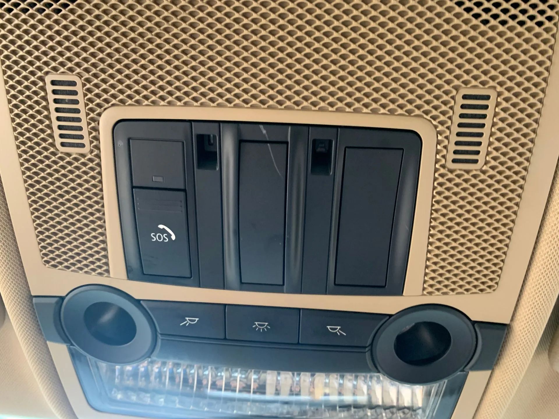 Plafonnier avant BMW X6 (E71, E72) Imagem-1