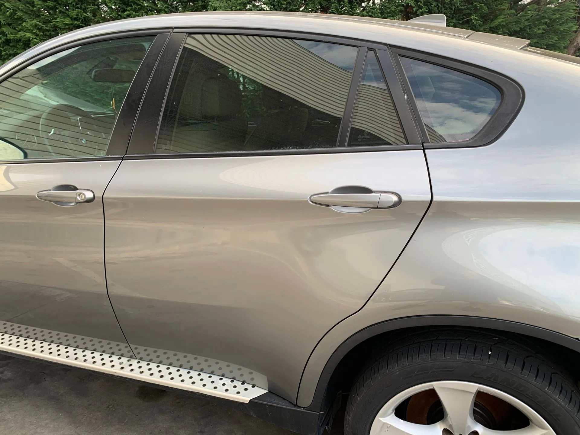 Porta trás esquerda BMW X6 (E71, E72)