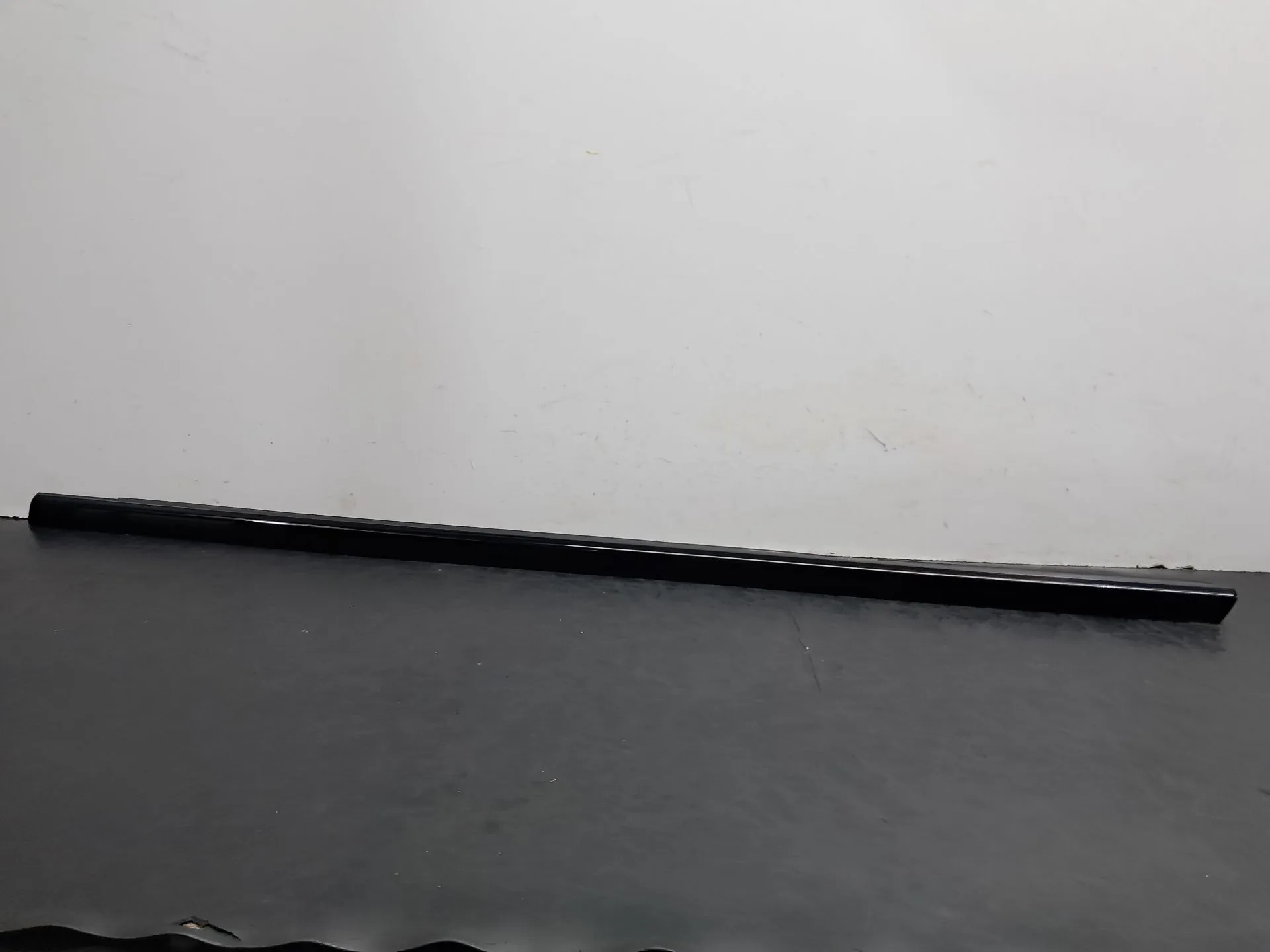 Raspador Vidrio de Puerta Trasera Izquierda PEUGEOT 508 II