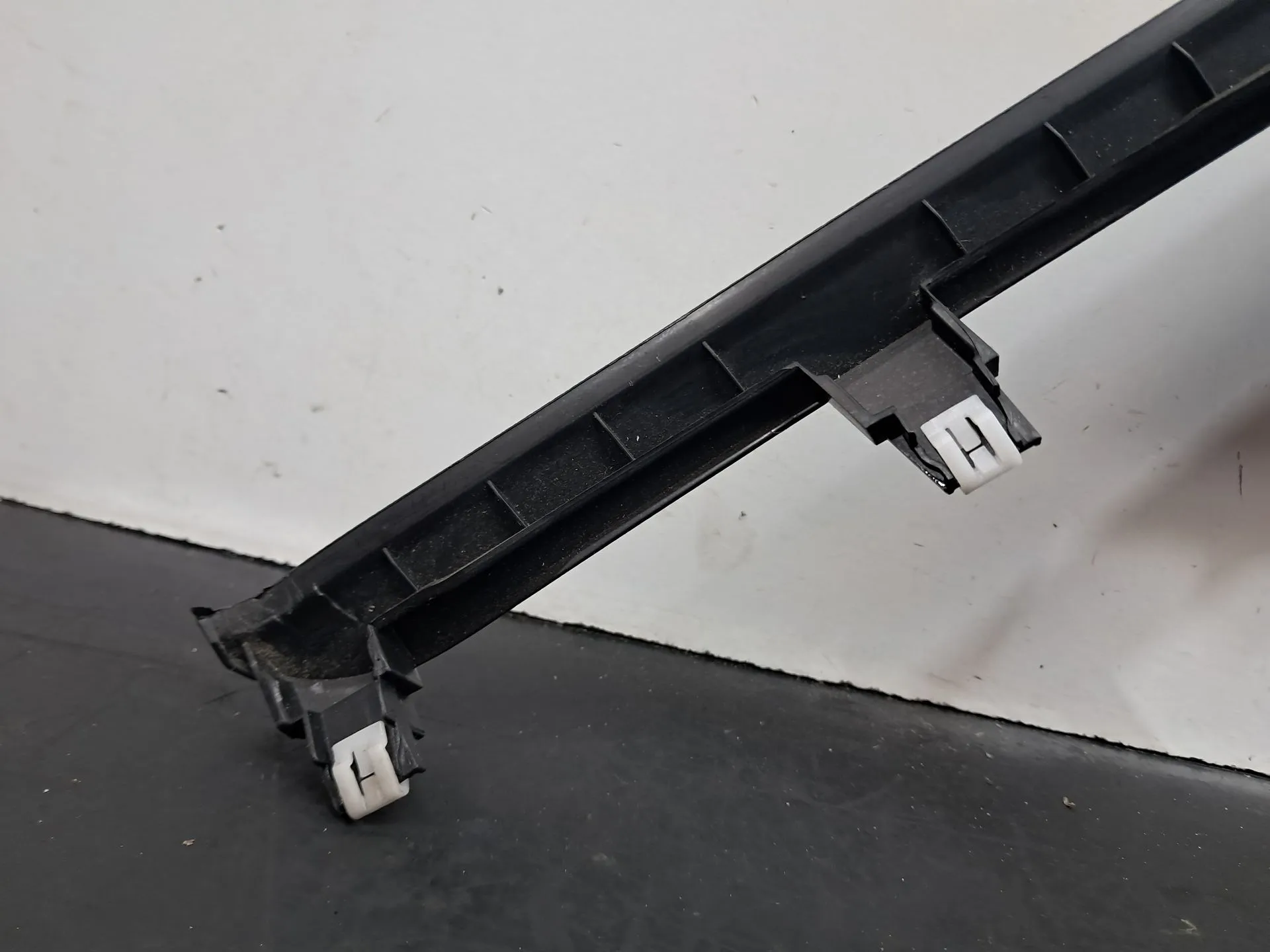 Tampa / cobertura genérica PEUGEOT 508 II Imagem-5