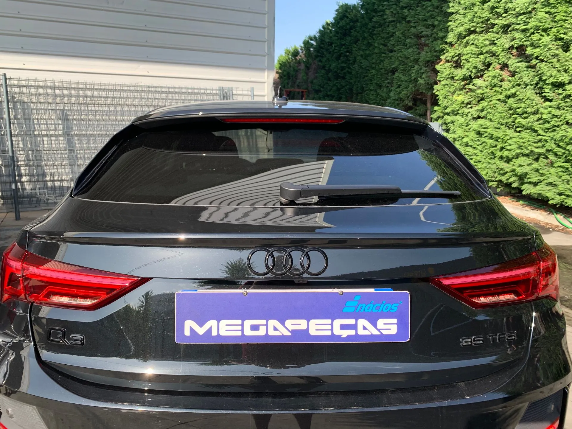 Porta / tampa da mala AUDI Q3 Sportback (F3N)