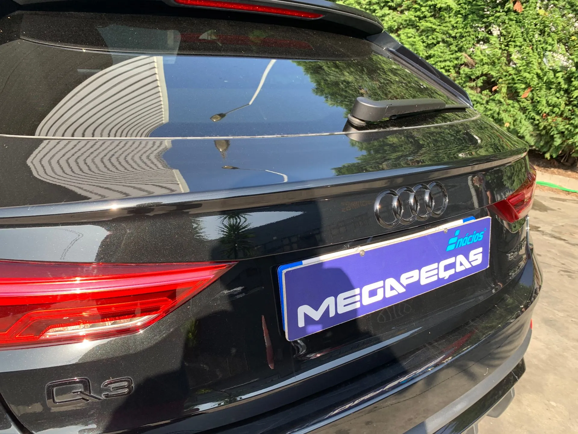 Porta / tampa da mala AUDI Q3 Sportback (F3N) Imagem-1