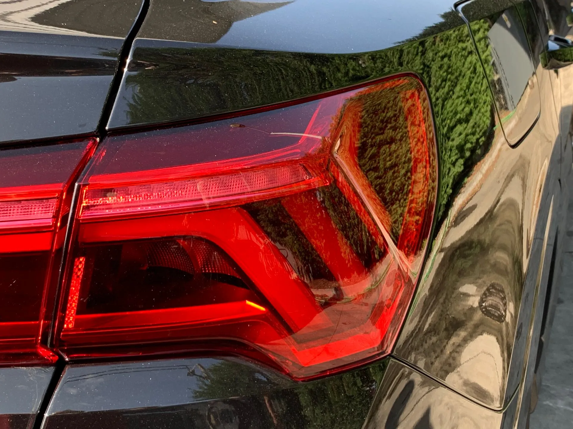 Piloto derecho AUDI Q3 Sportback (F3N)