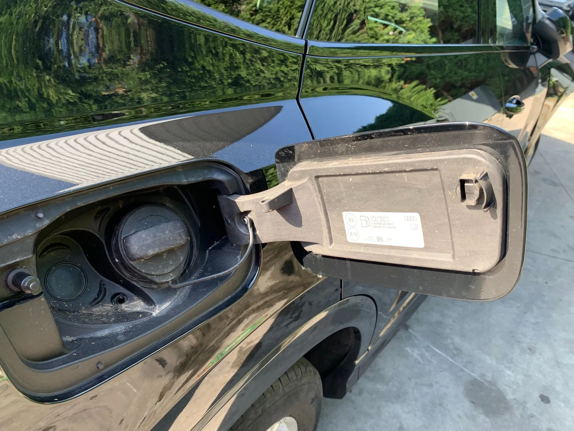 Bouchon/Volet De Trappe De Réservoir à Carburant  AUDI Q3 Sportback (F3N) Imagem-1