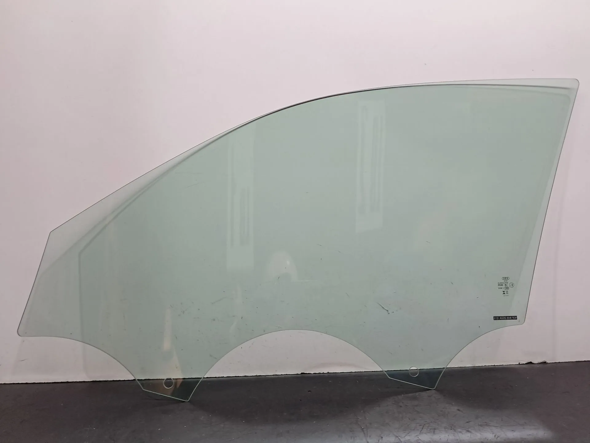 Vitre porte avant Droite AUDI Q3 Sportback (F3N) Imagem-7