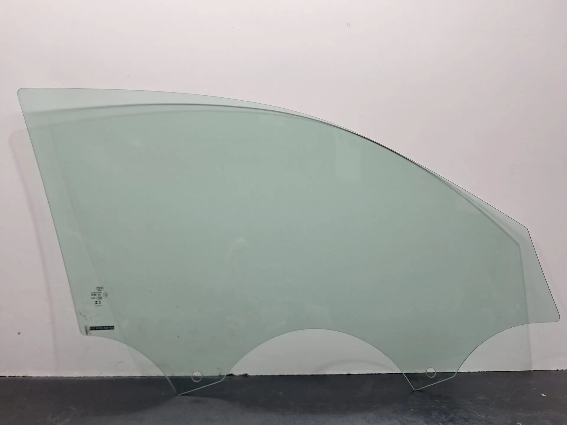Left front door glass AUDI Q3 Sportback (F3N) Imagem-8