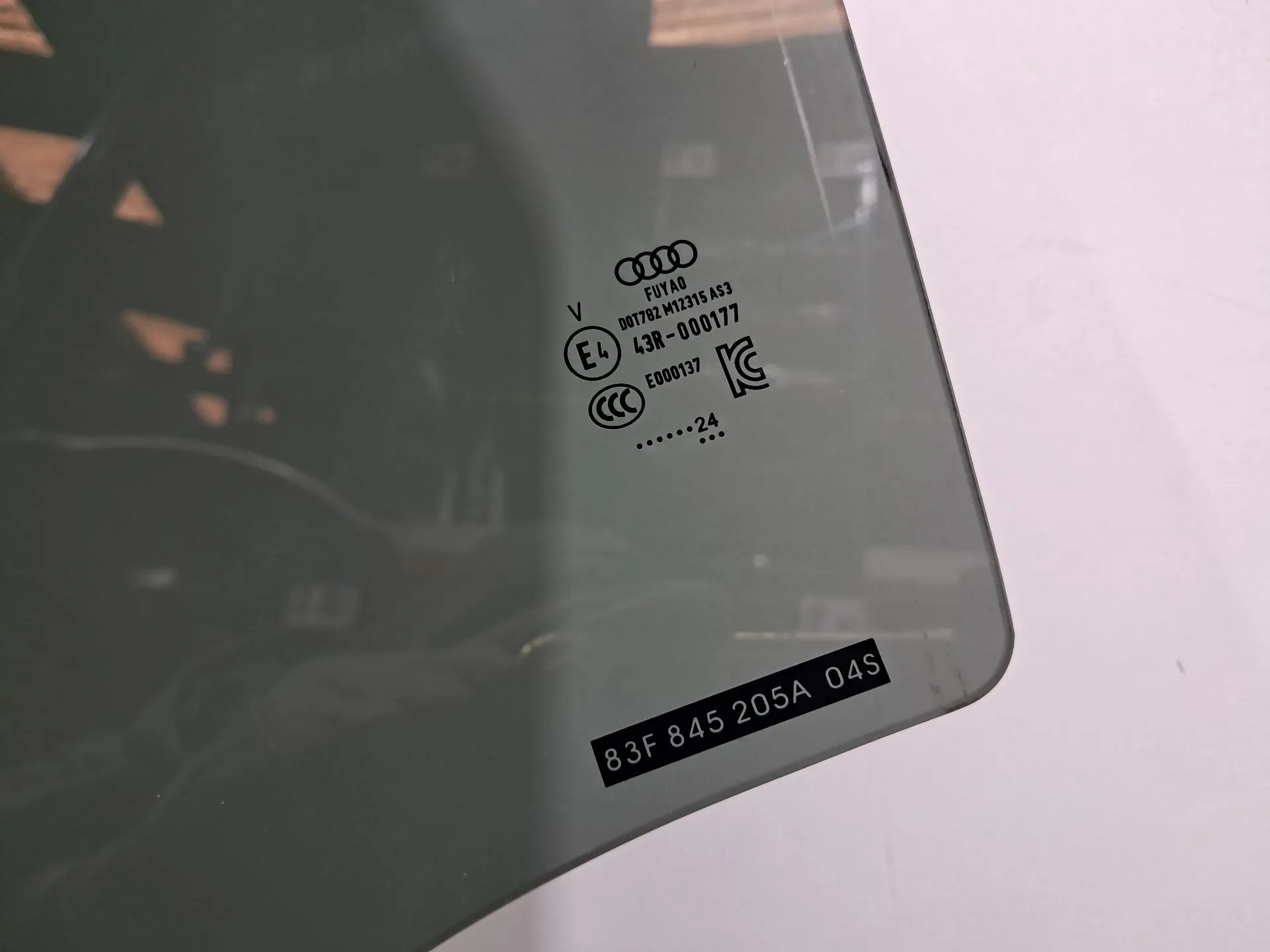 Vidrio puerta Trasero Izquierdo AUDI Q3 Sportback (F3N) Imagem-3