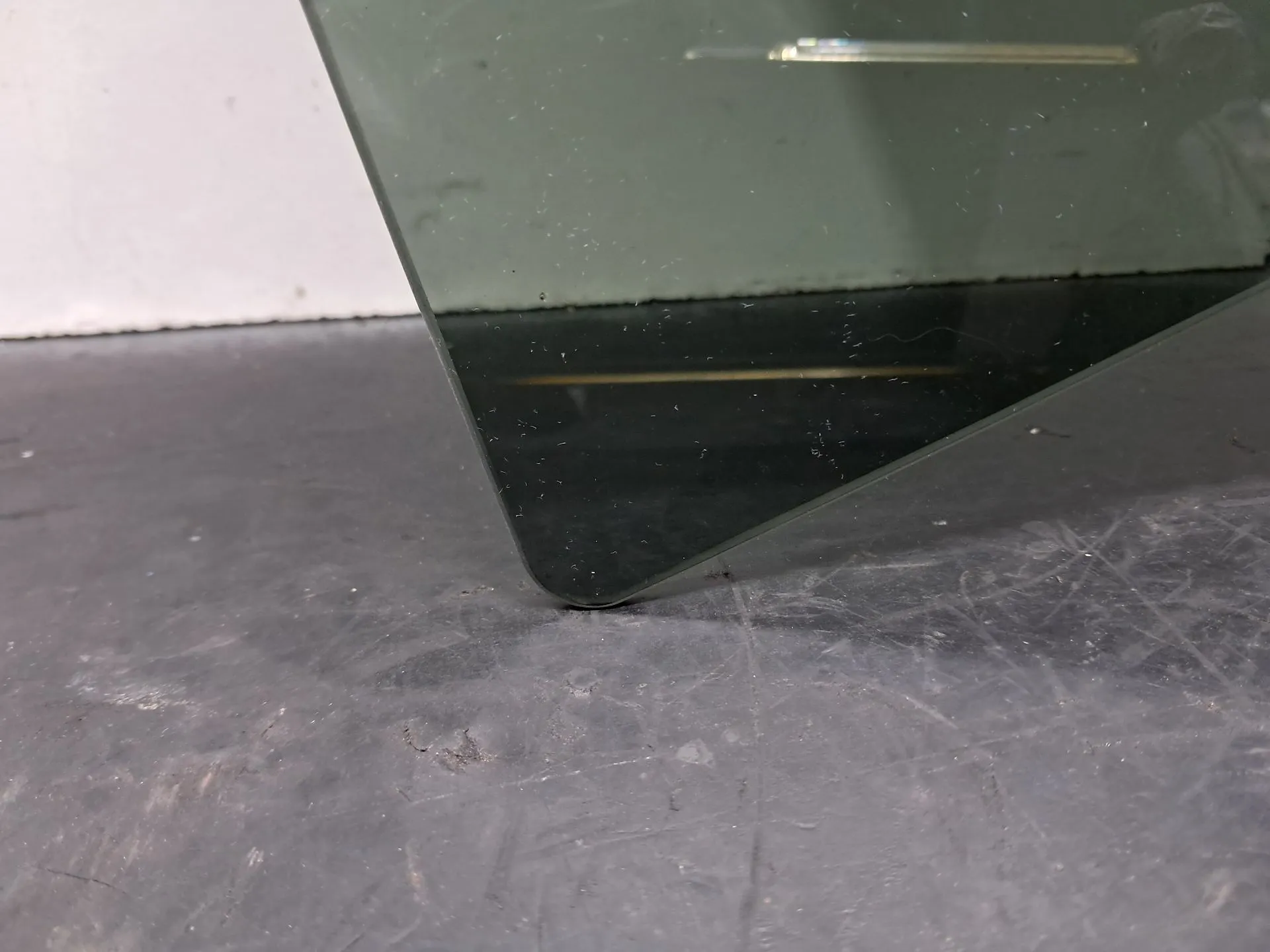 Vidrio puerta Trasero Izquierdo AUDI Q3 Sportback (F3N) Imagem-7