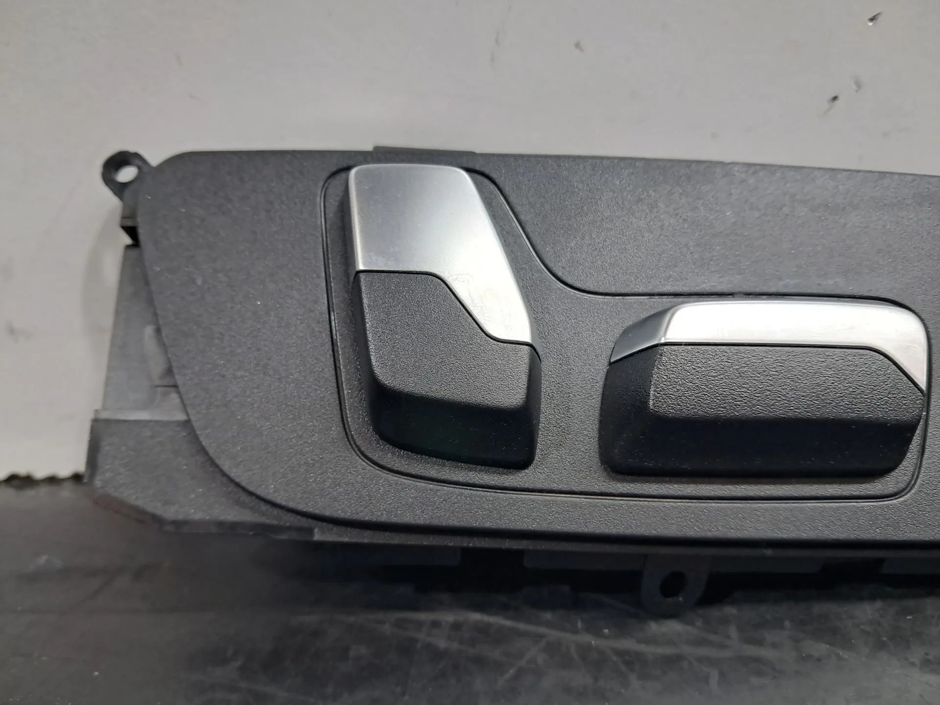 Bouton / interrupteur réglage sièges BMW X4 (G02, F98) Imagem-2