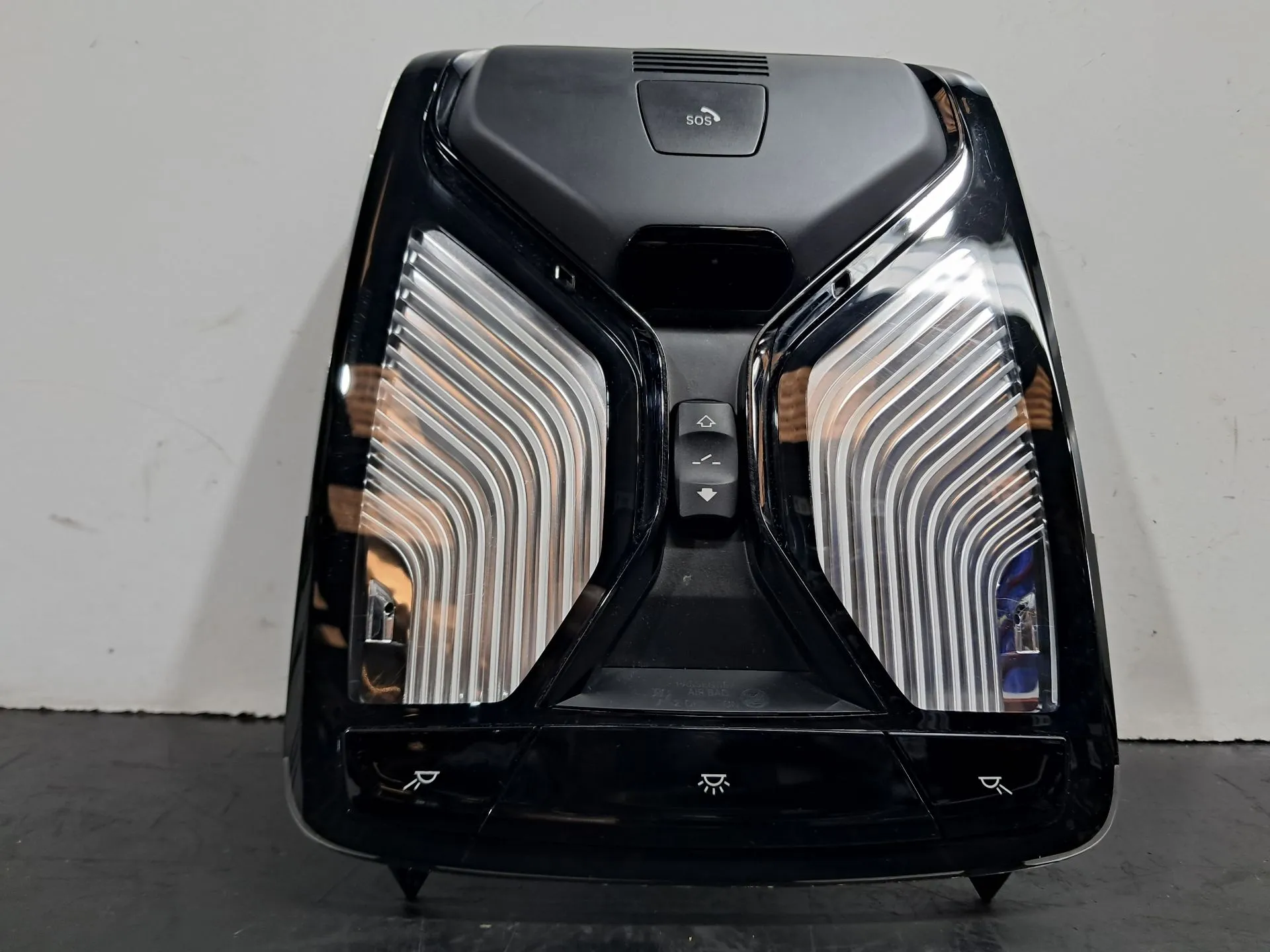 Plafonnier avant BMW X4 (G02, F98) Imagem-1