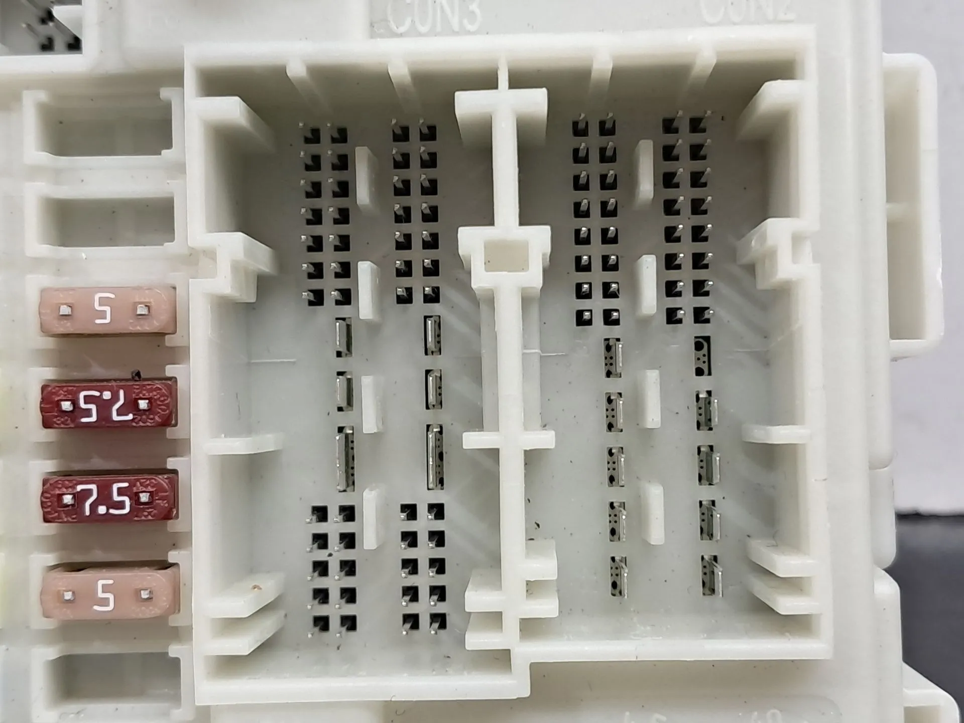 Boîte de fusibles / SAM / BSI BMW X4 (G02, F98) Imagem-6