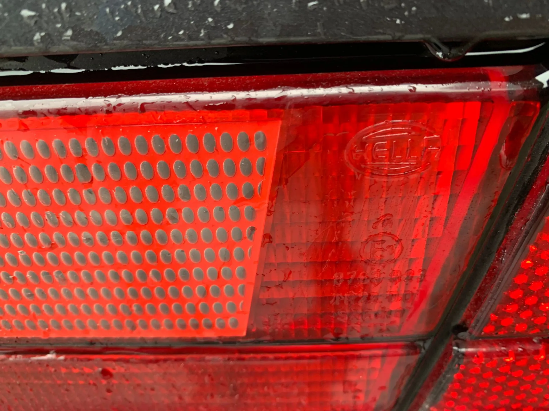 Feu de coffre Droite BMW 5 (E34) Imagem-1