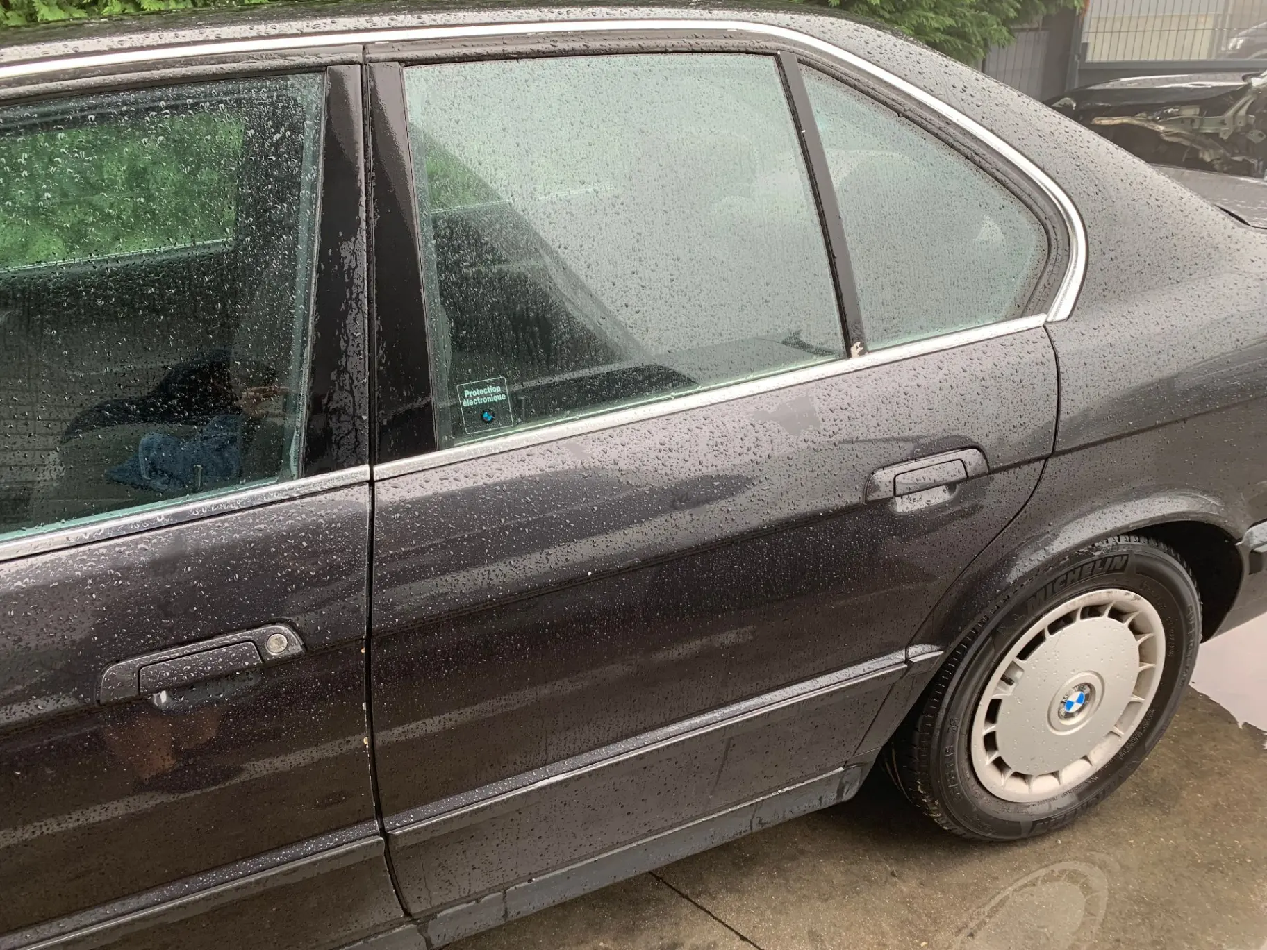 Porte arrière gauche BMW 5 (E34)