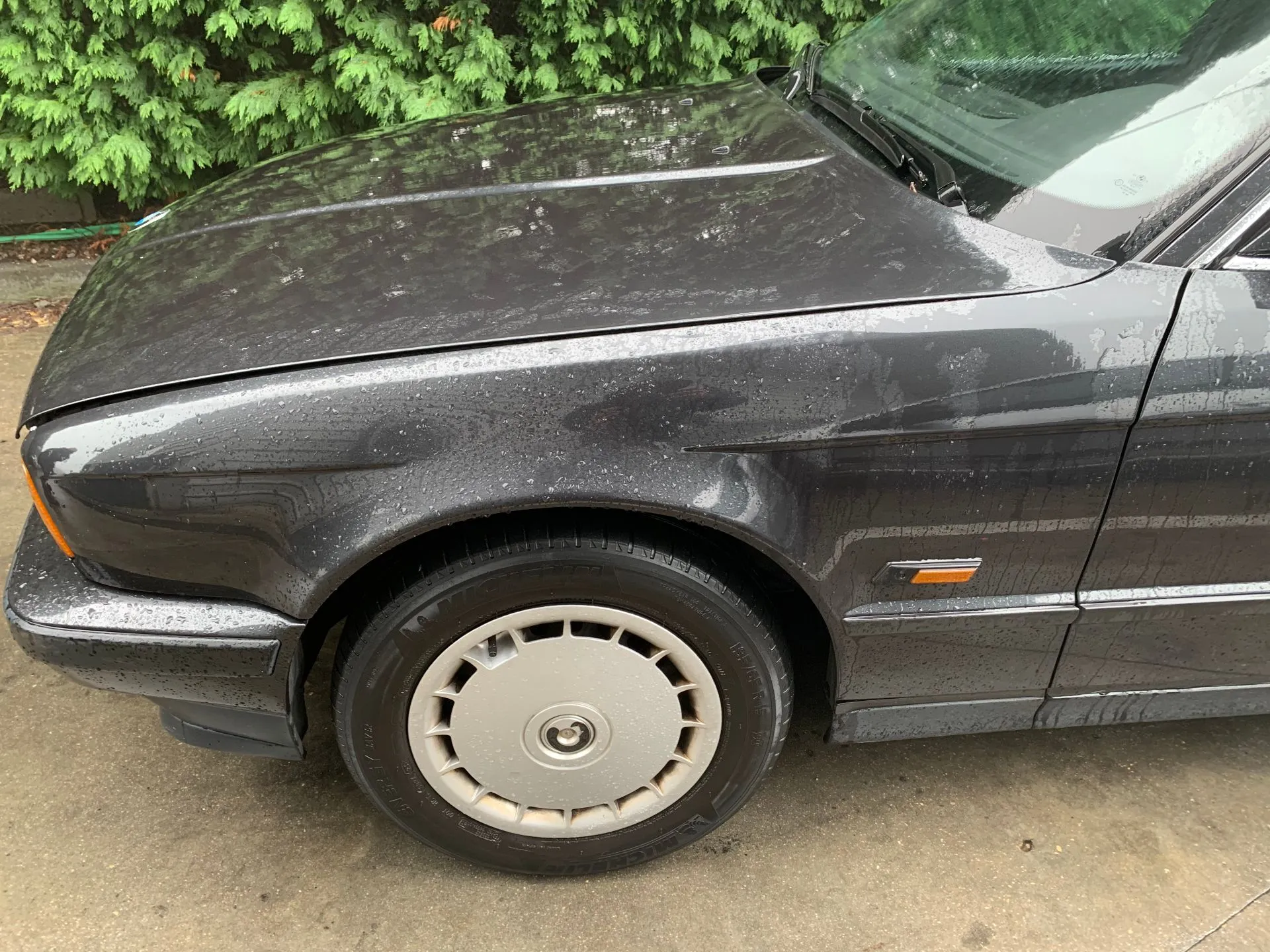 Aile gauche BMW 5 (E34)