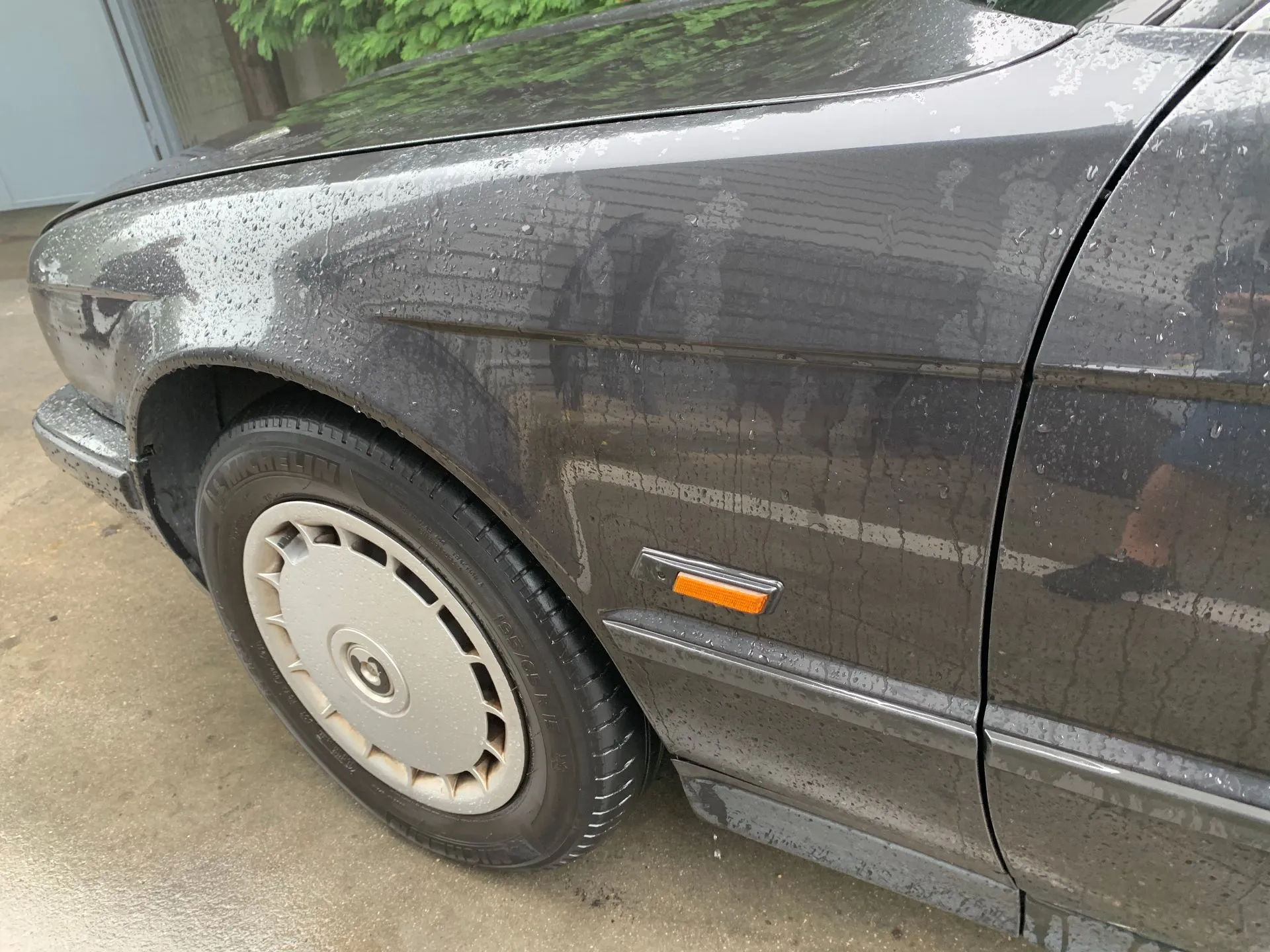 Aile gauche BMW 5 (E34) Imagem-2