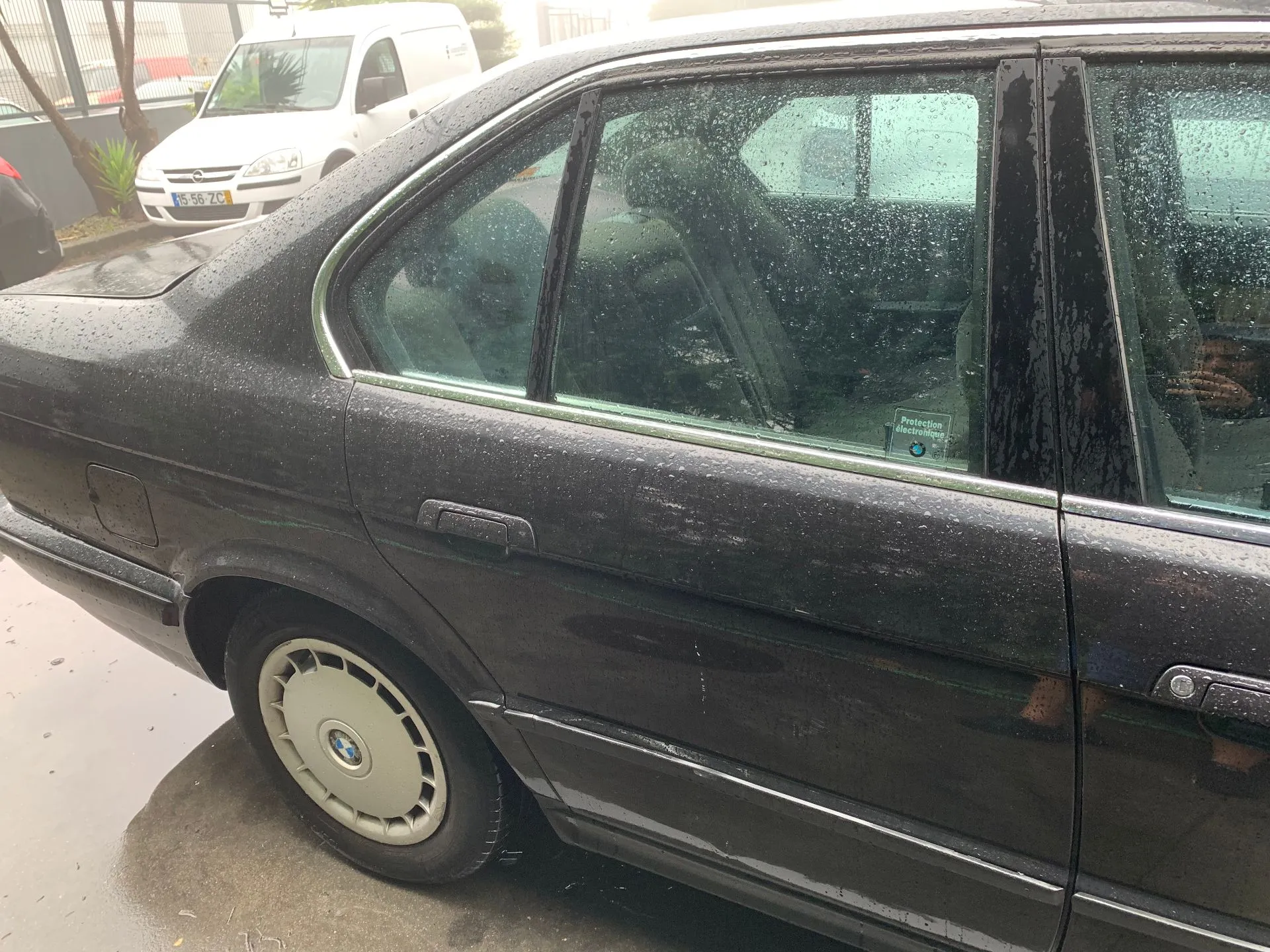 Porta trás direita BMW 5 (E34)