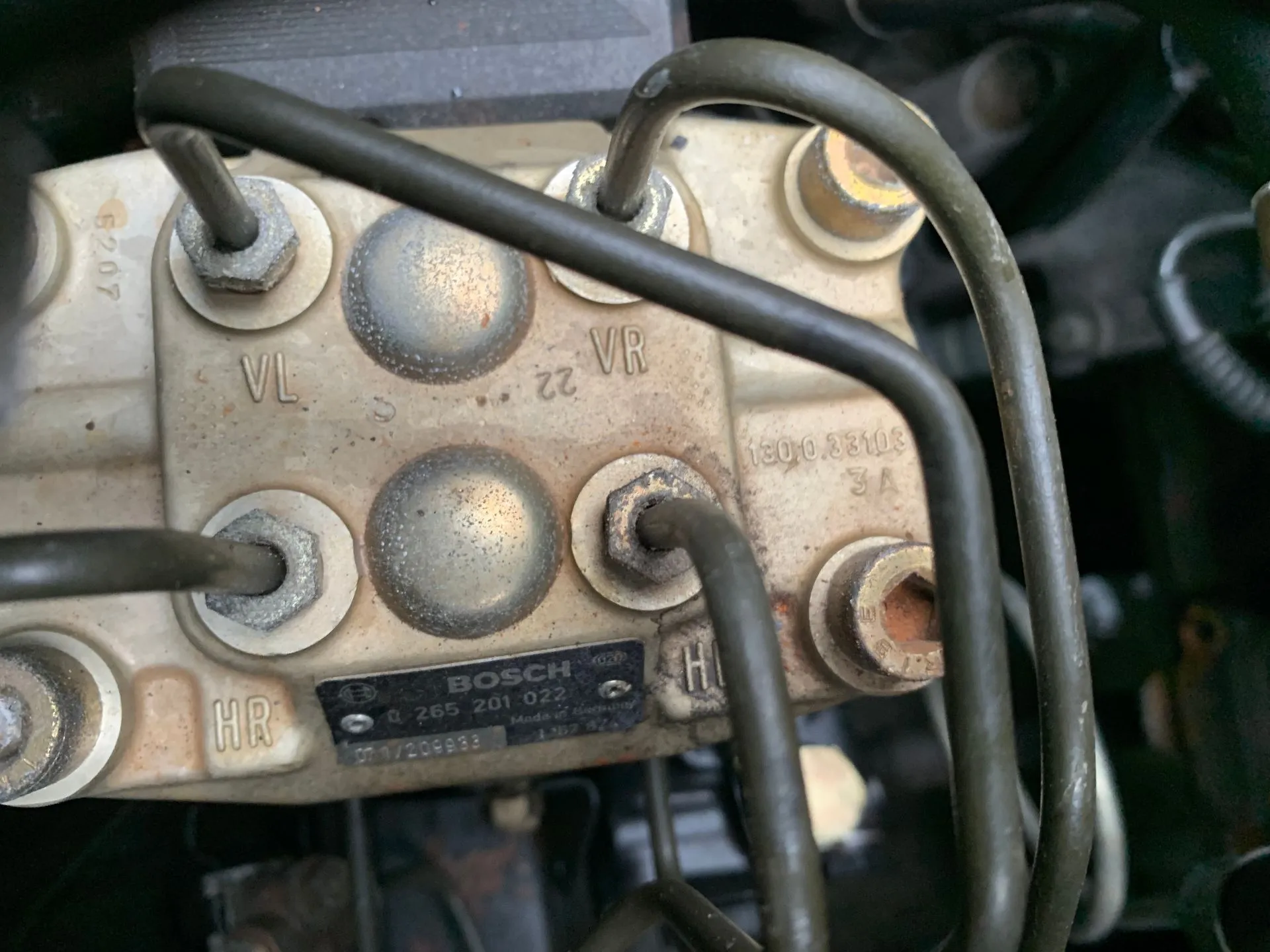 ABS BMW 5 (E34) Imagem-1