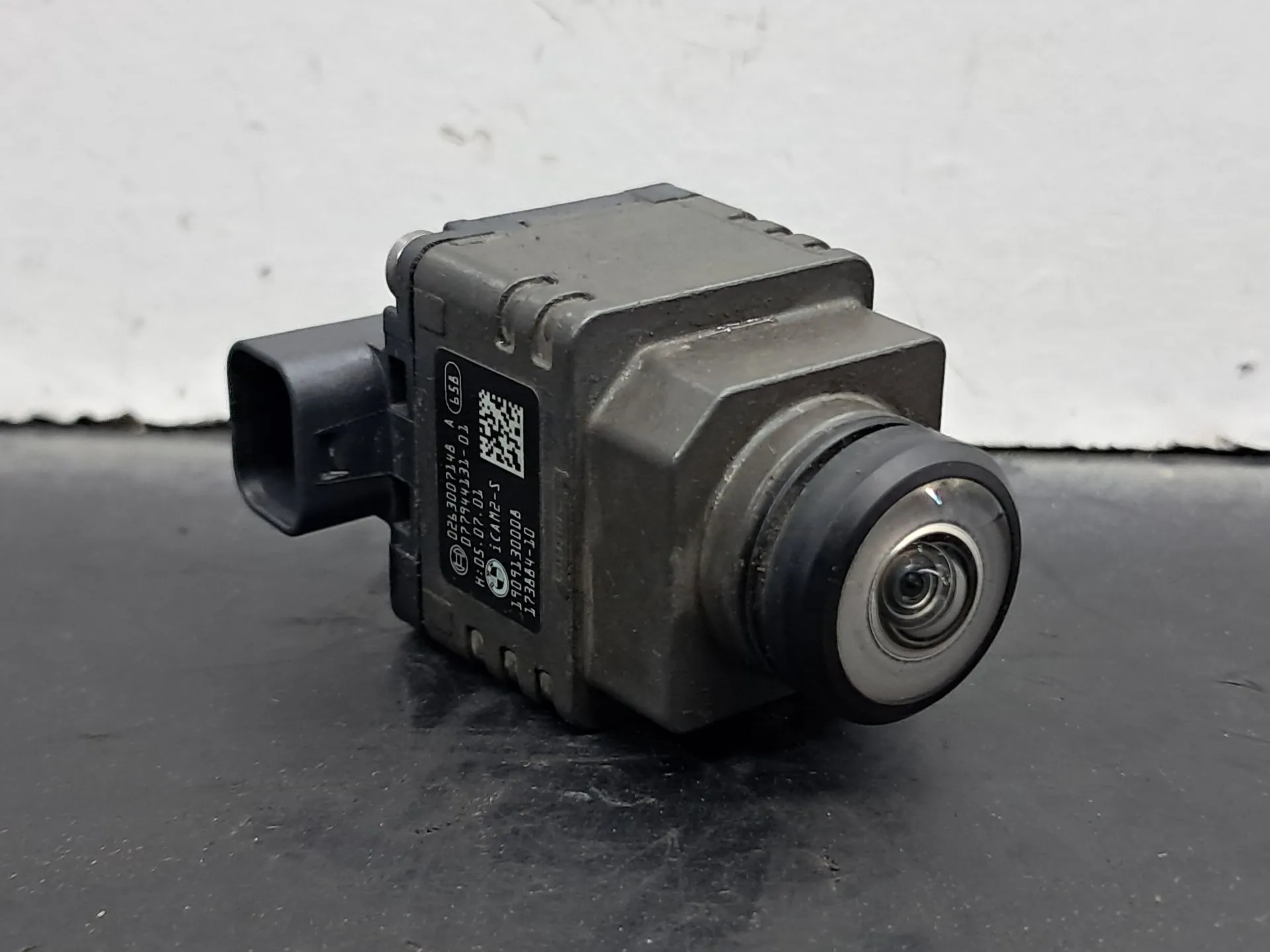 Câmera frontal BMW X4 (G02, F98)