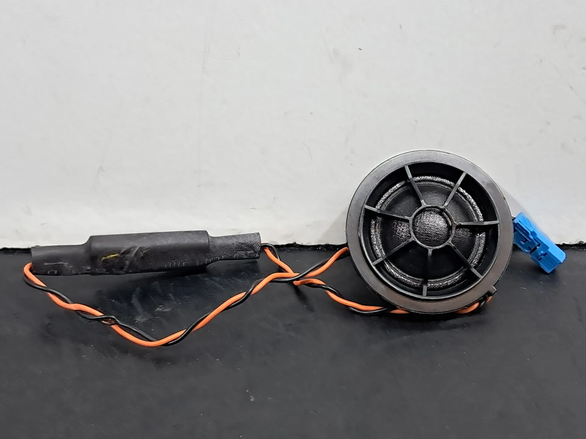 Colonne de son BMW X4 (G02, F98)