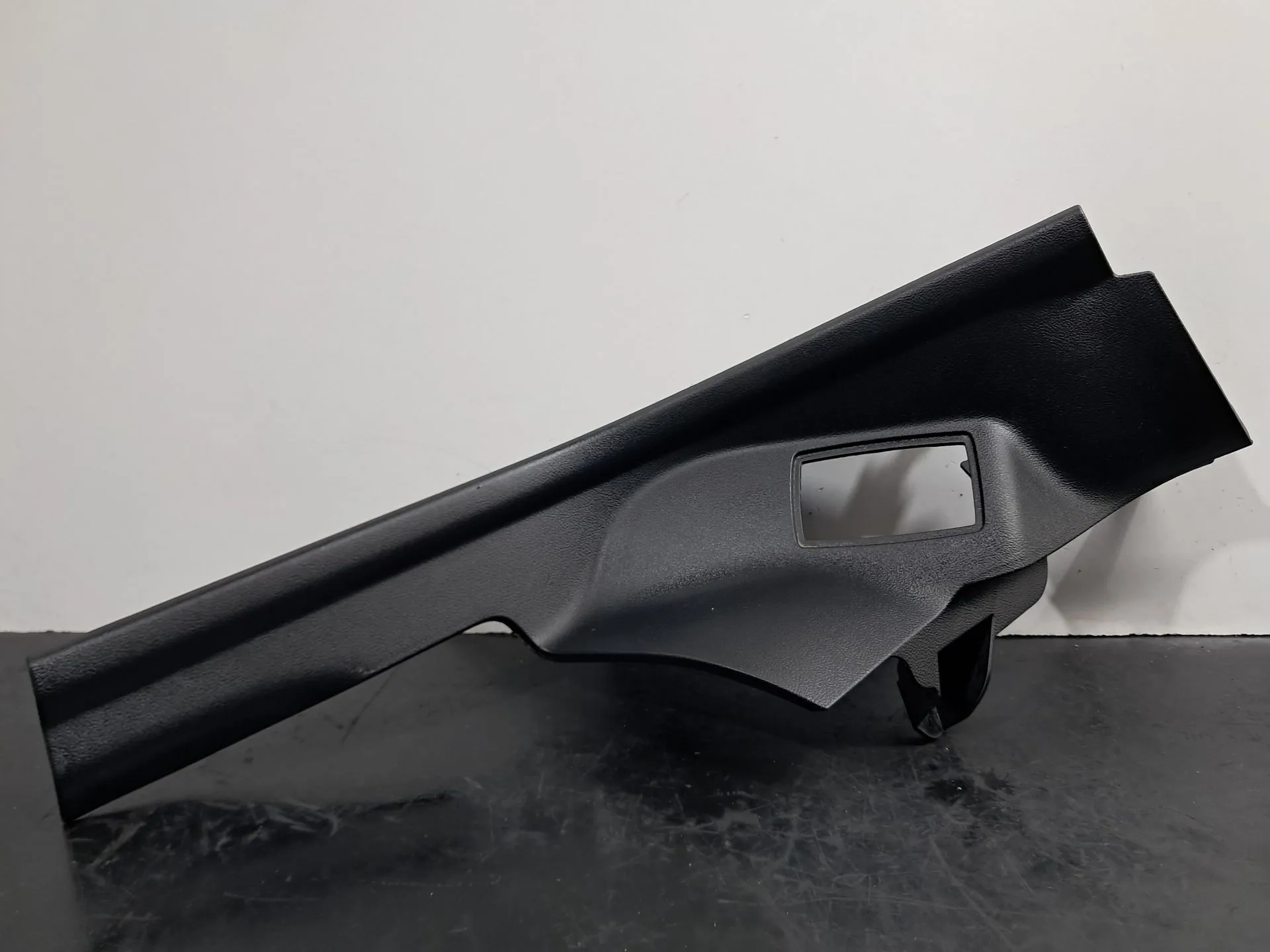 Garnitures montant C Droite BMW X4 (G02, F98)