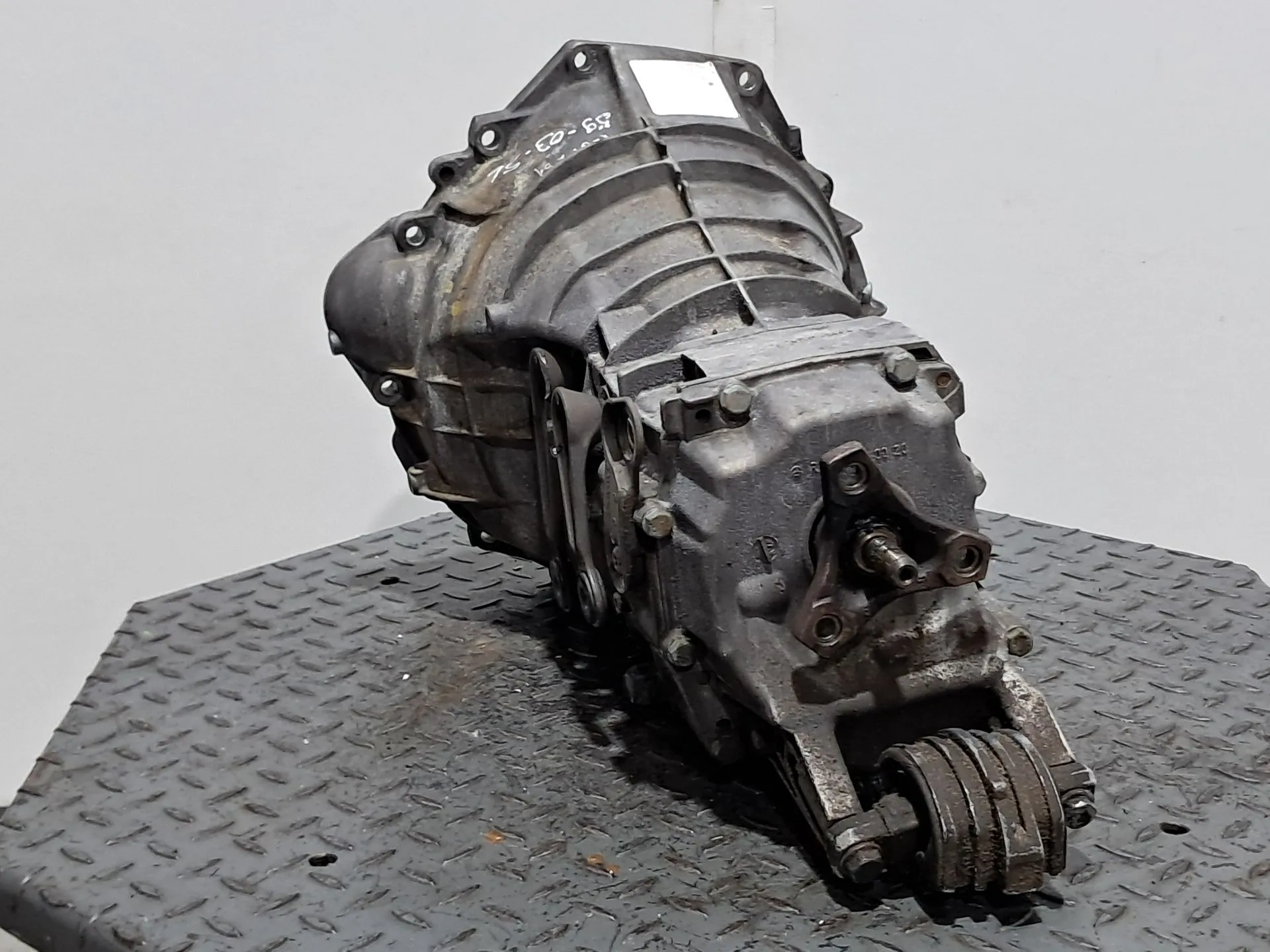 Caixa de velocidades manual MERCEDES-BENZ Classe C (W202) Imagem-3