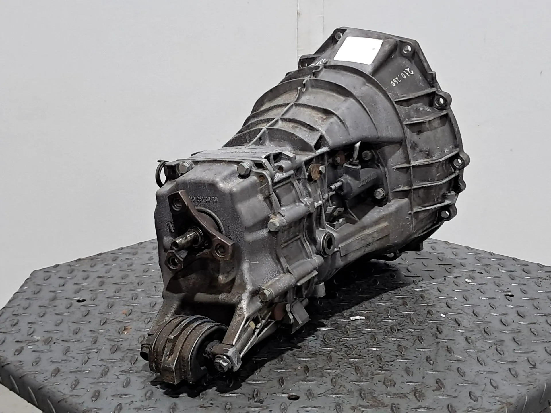 Caixa de velocidades manual MERCEDES-BENZ Classe C (W202) Imagem-4