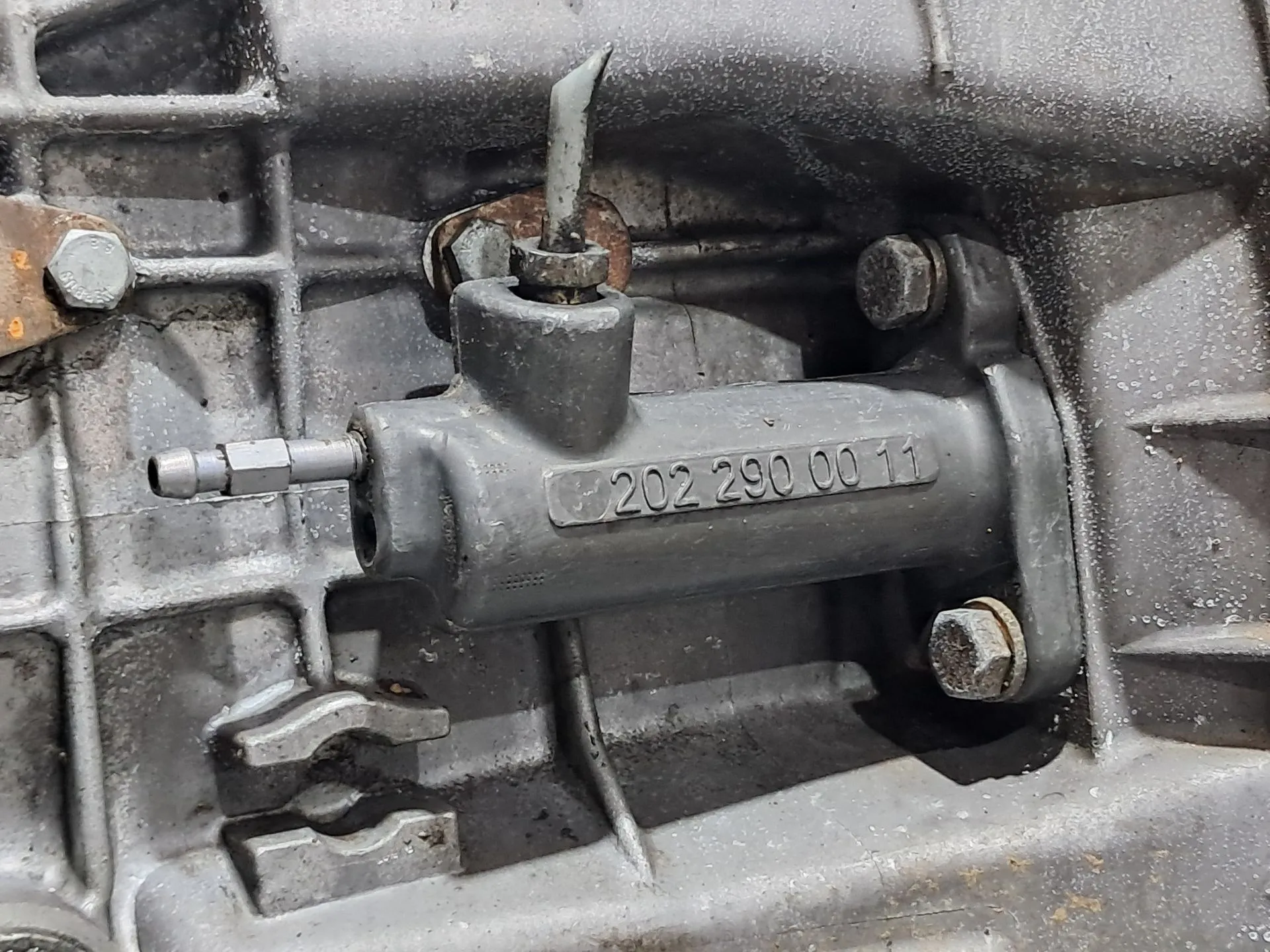 Caixa de velocidades manual MERCEDES-BENZ Classe C (W202) Imagem-6