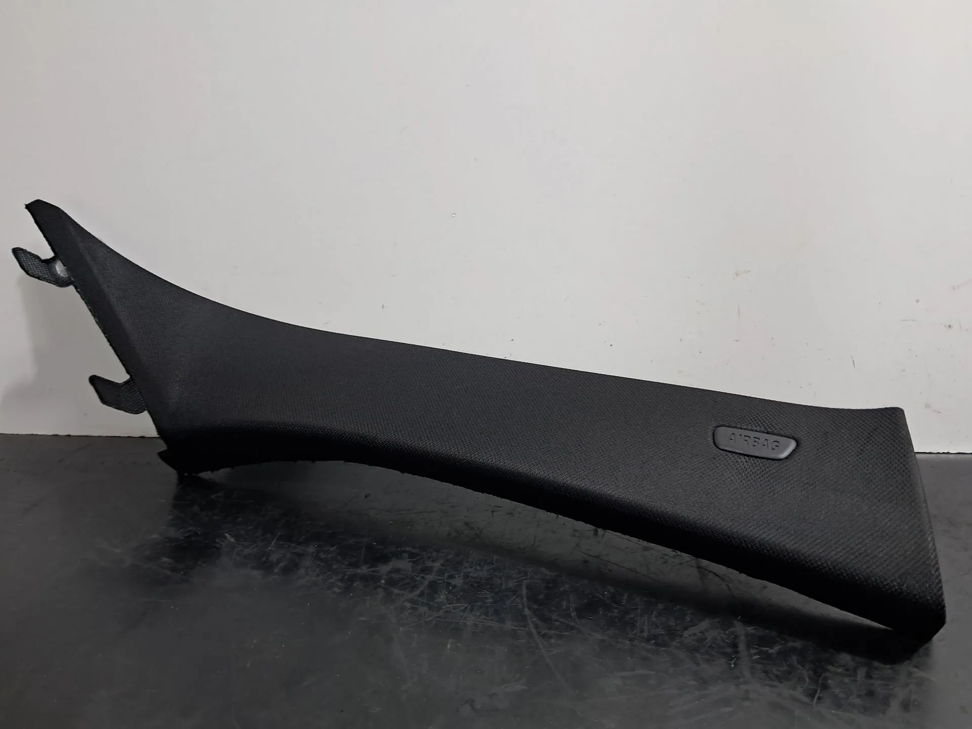 Garnitures montant A Droite BMW X4 (G02, F98)