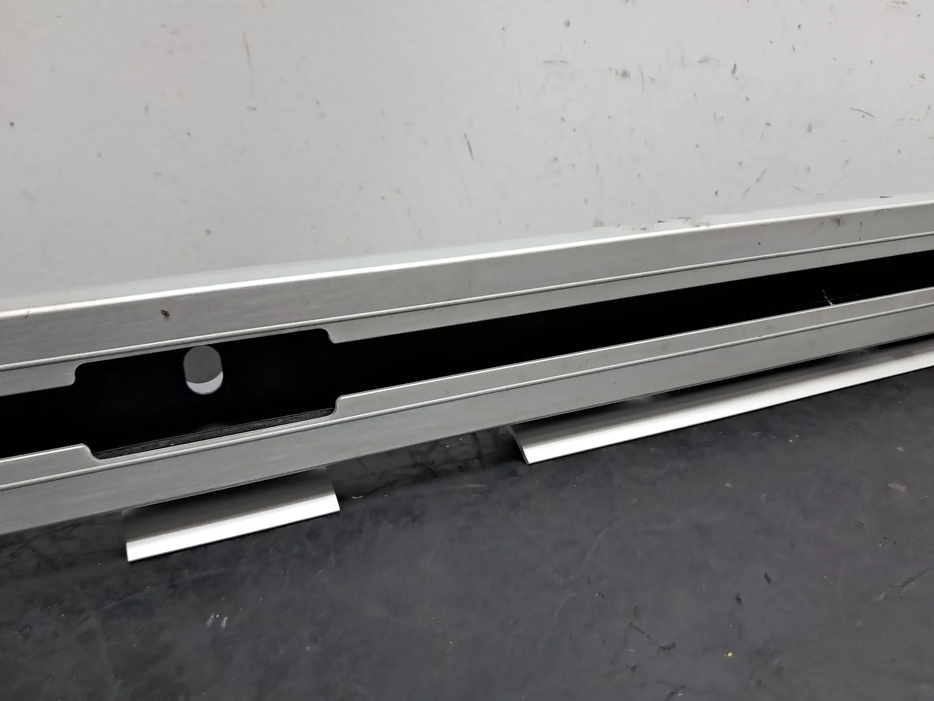 Rolete / Corrediça BMW X4 (G02, F98) Imagem-3