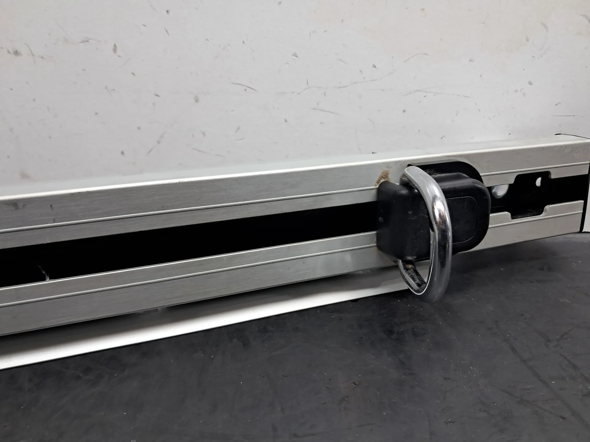 Rolete / Corrediça BMW X4 (G02, F98) Imagem-4