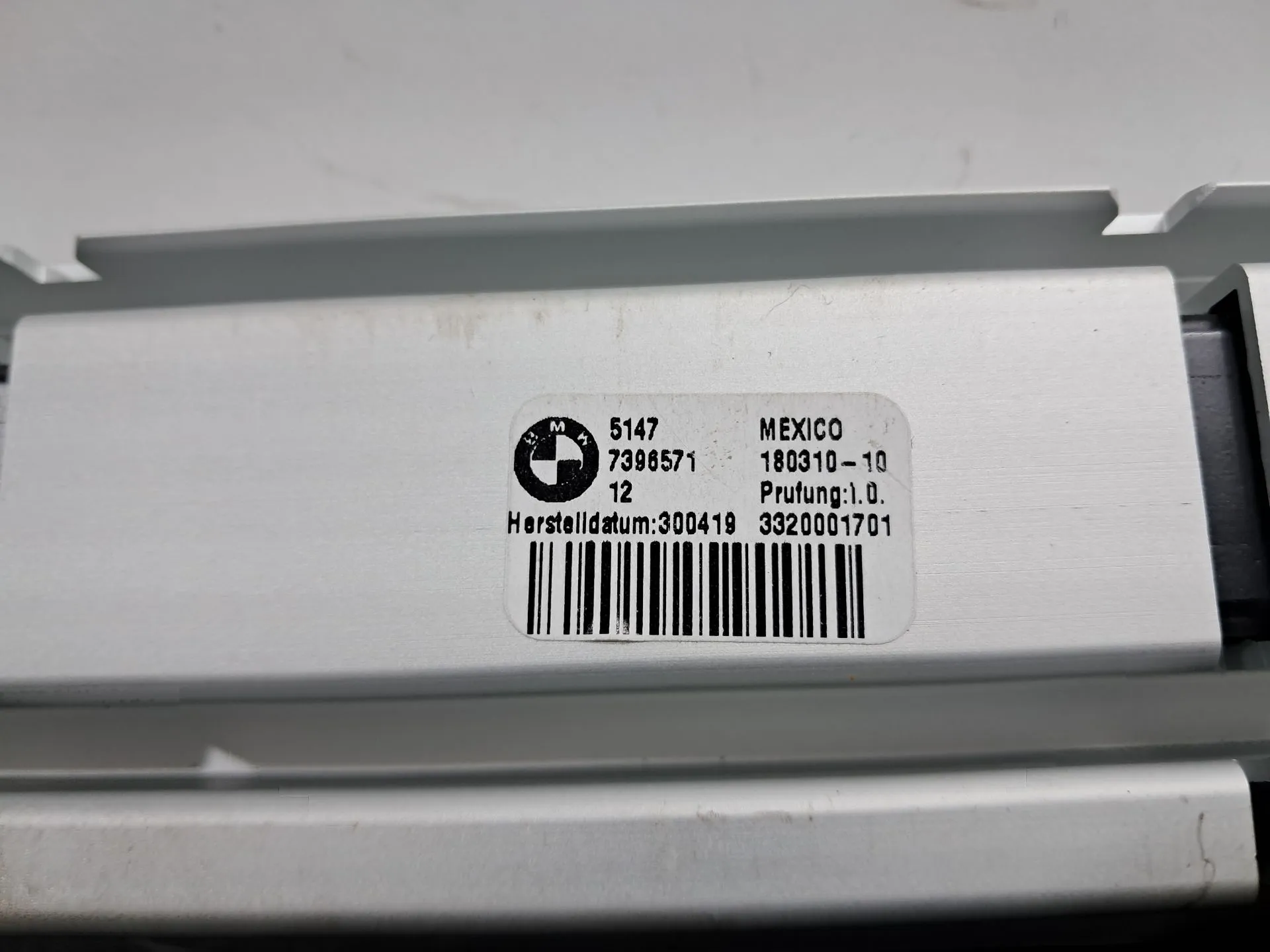 Rolete / Corrediça BMW X4 (G02, F98) Imagem-12