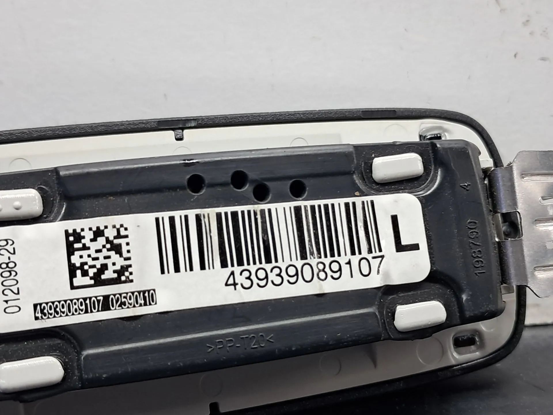 Plafonnier arrière BMW X4 (G02, F98) Imagem-3