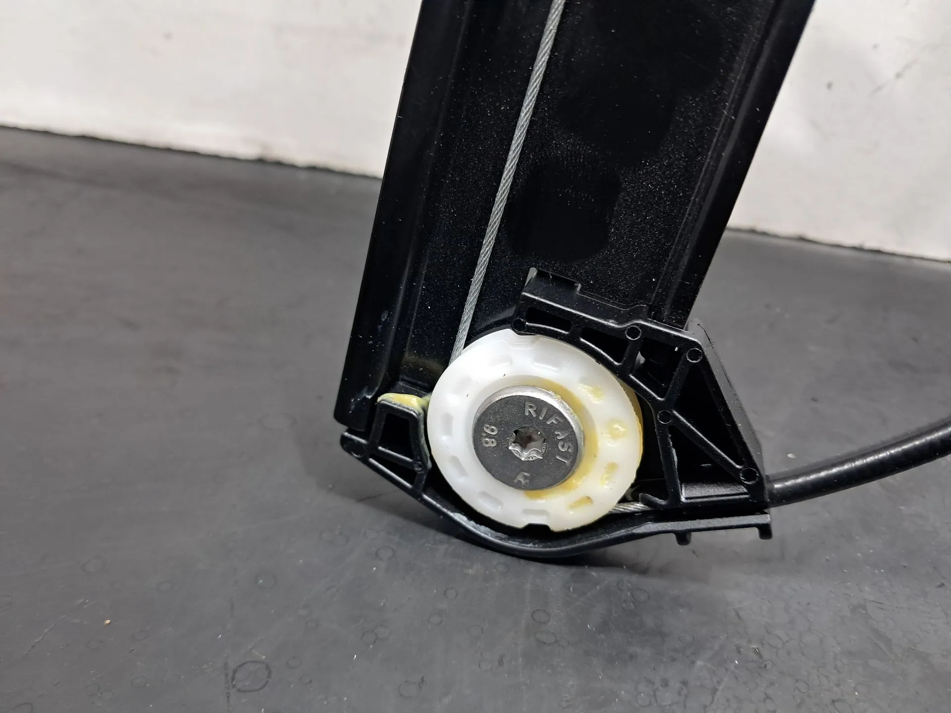 Lève-vitre avant Droite AUDI Q3 Sportback (F3N) Imagem-13