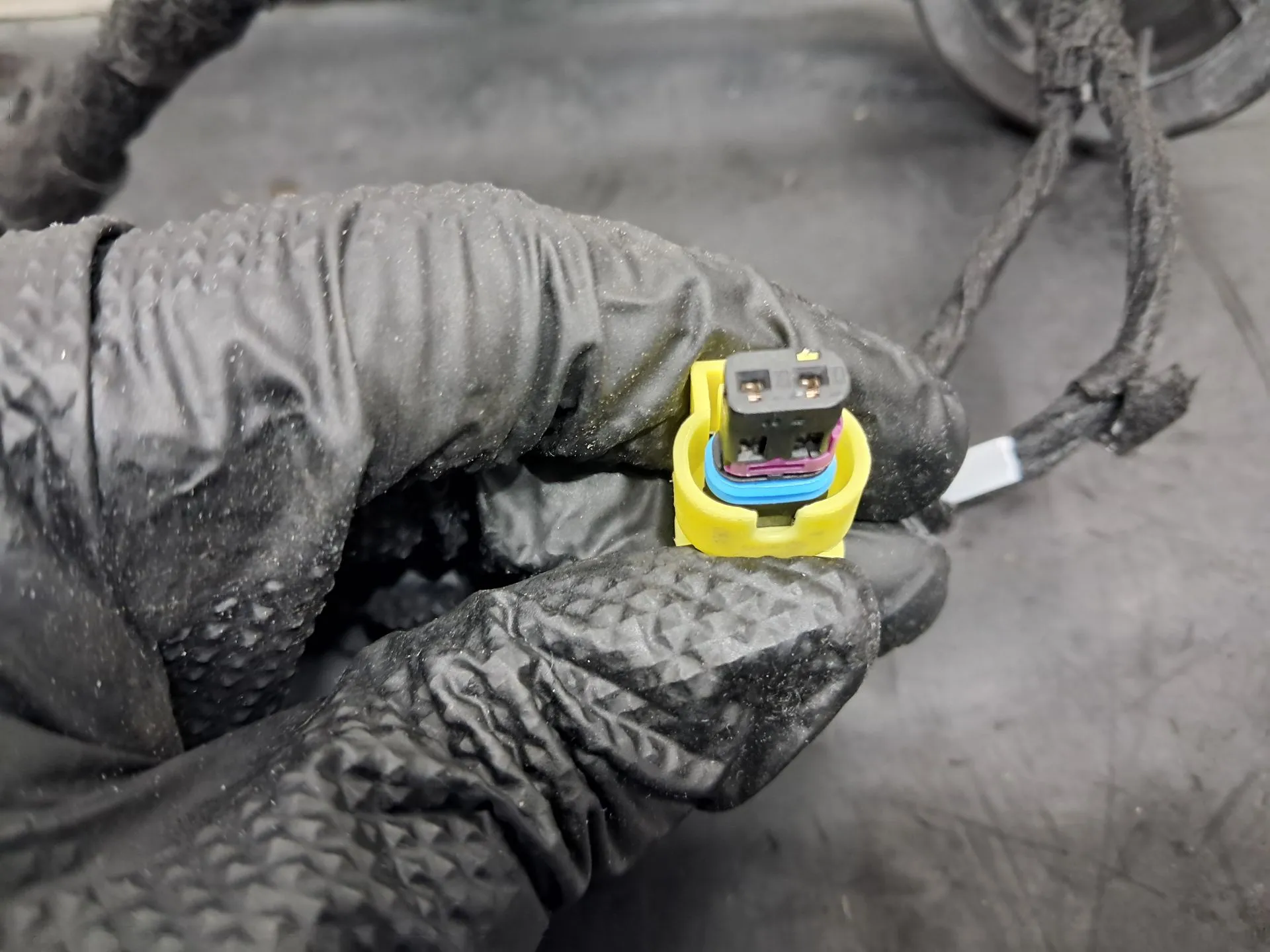 Instalación eléctrica interior / cableado interior AUDI Q3 Sportback (F3N) Imagem-4